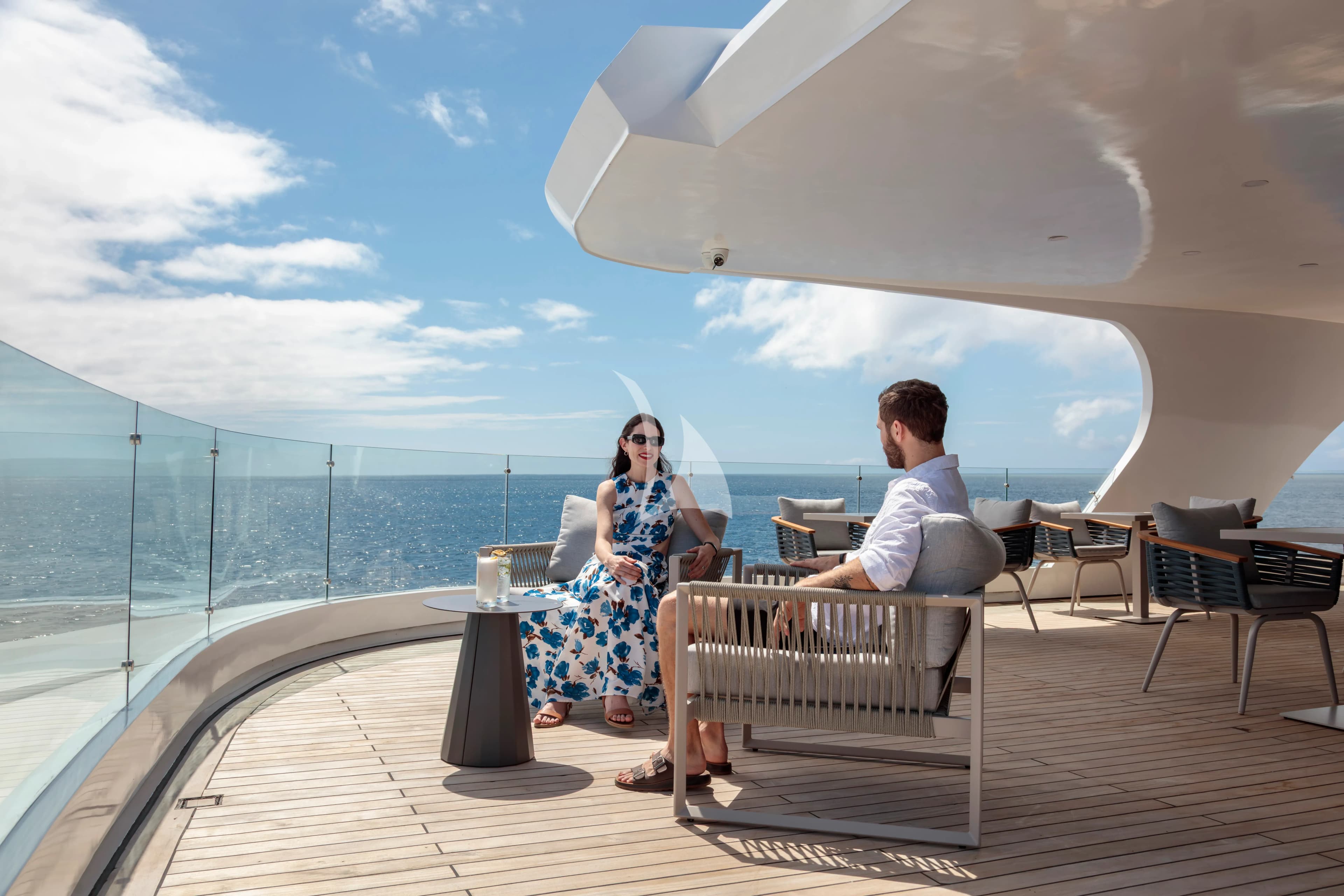 HERMES – Exterior