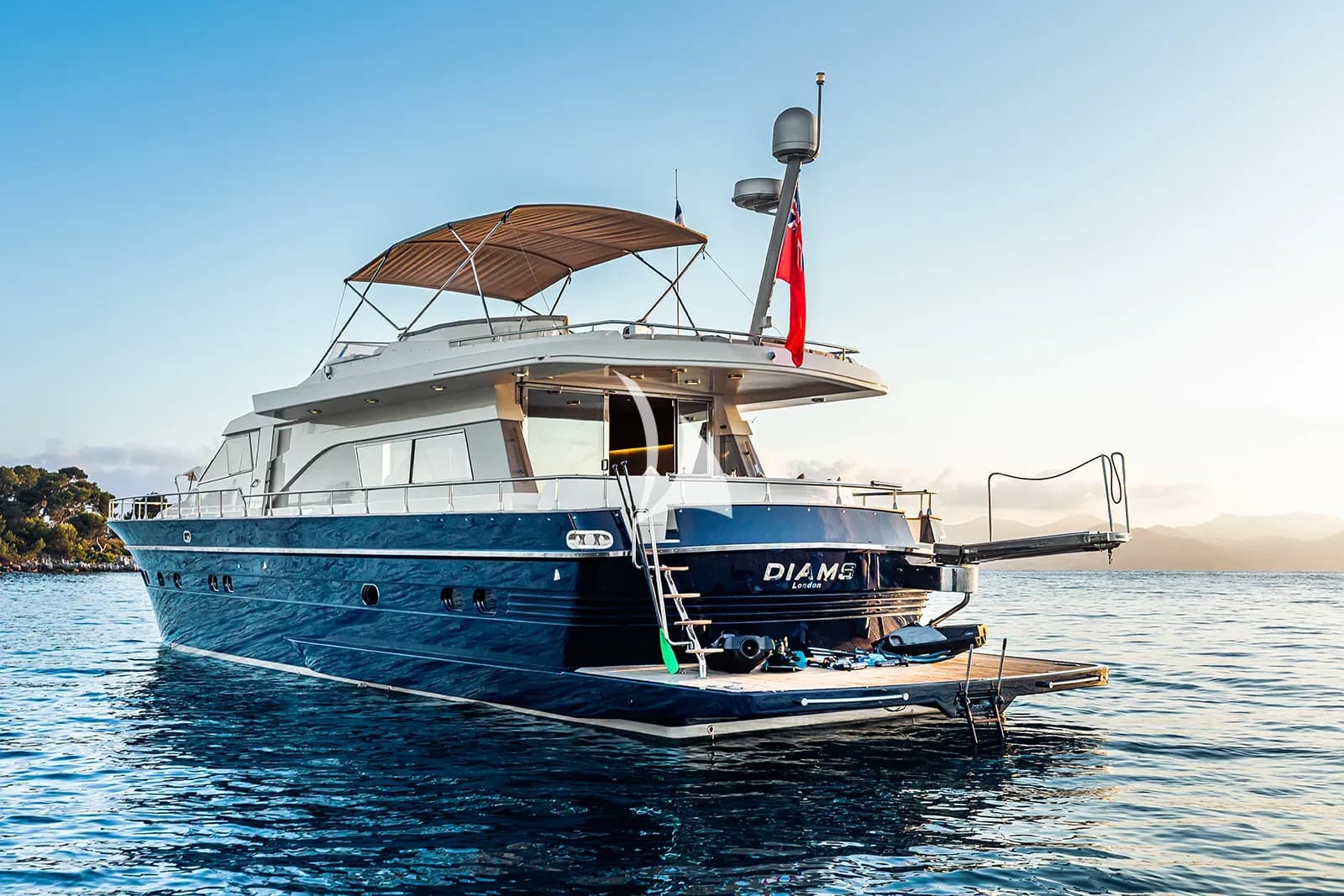 DIAMS – Exterior