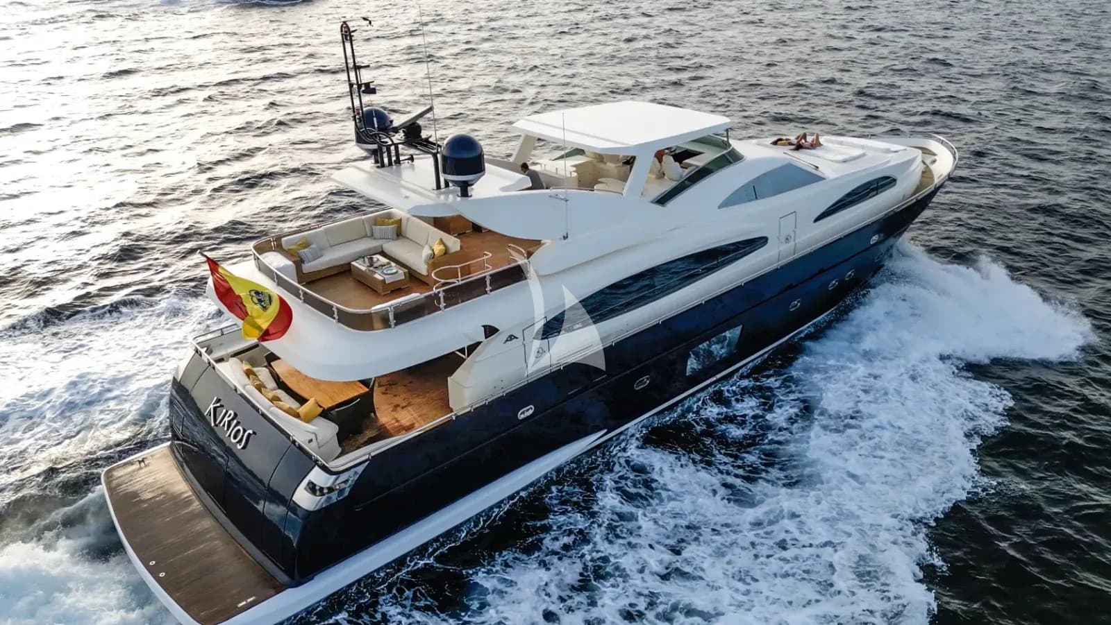 KIRIOS – Exterior