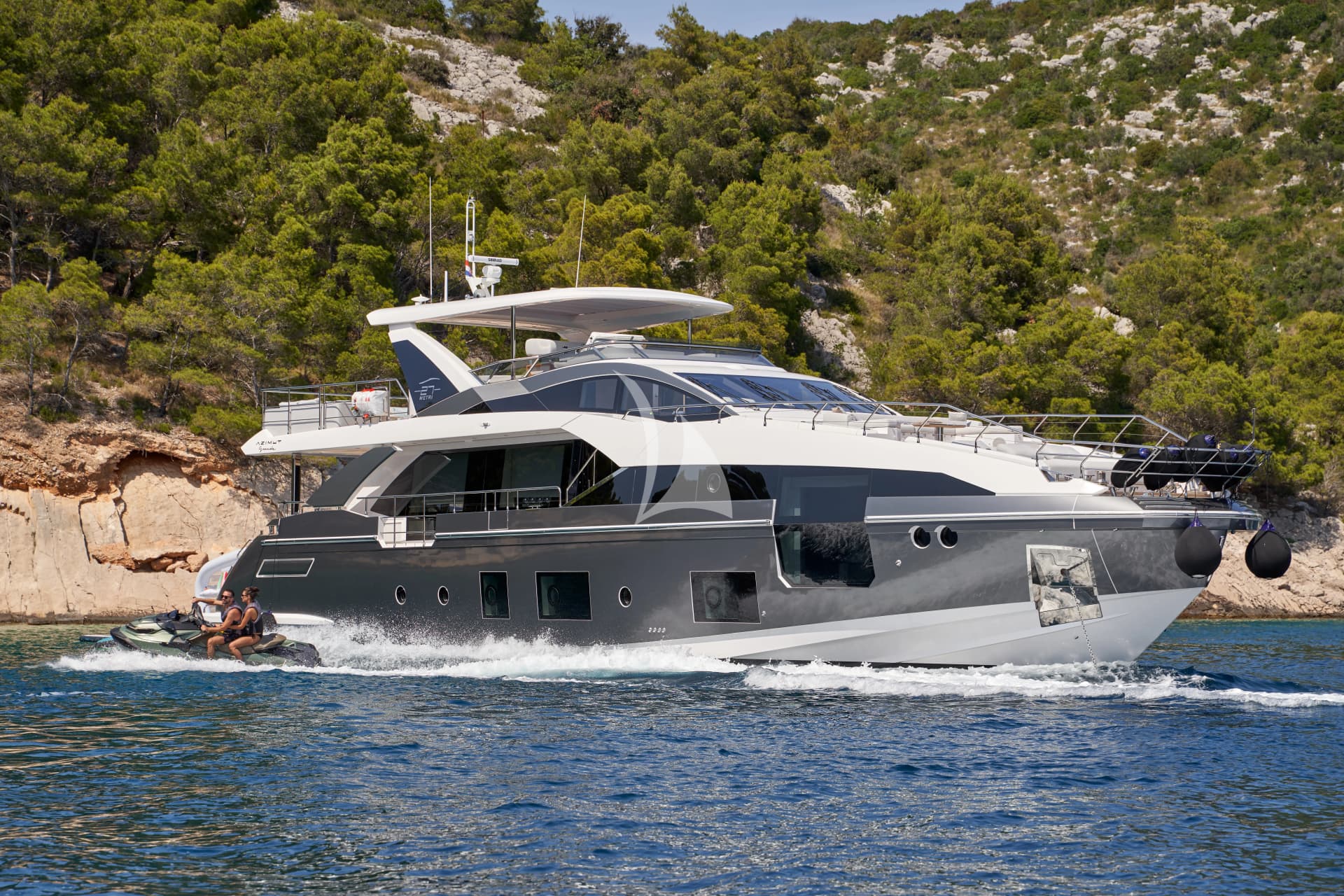 ALUMINIA TOO – Azimut