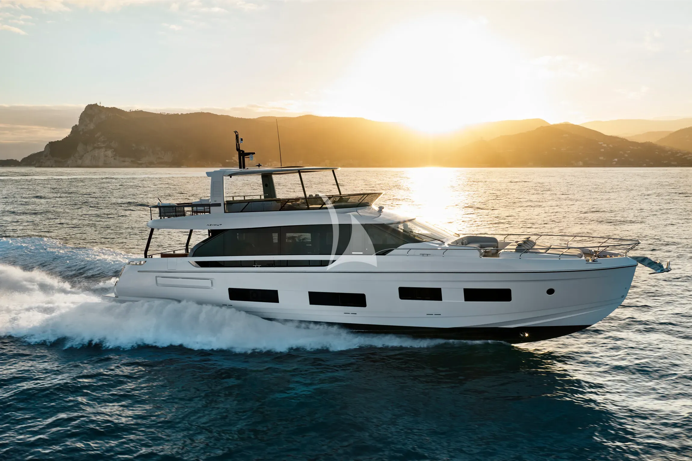 EXPLORA – Azimut