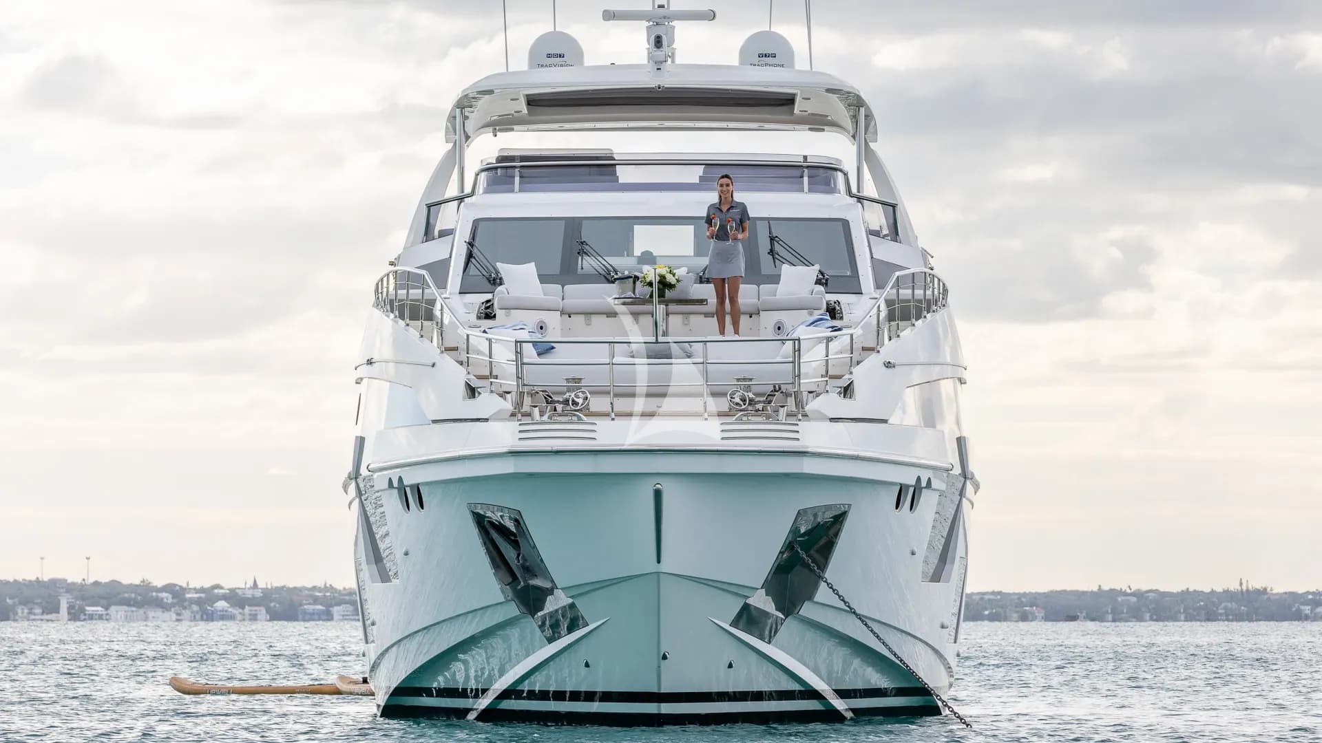PIER PRESSURE – Exterior