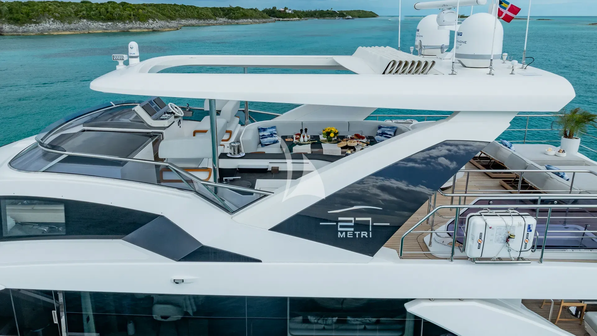 PIER PRESSURE – Exterior