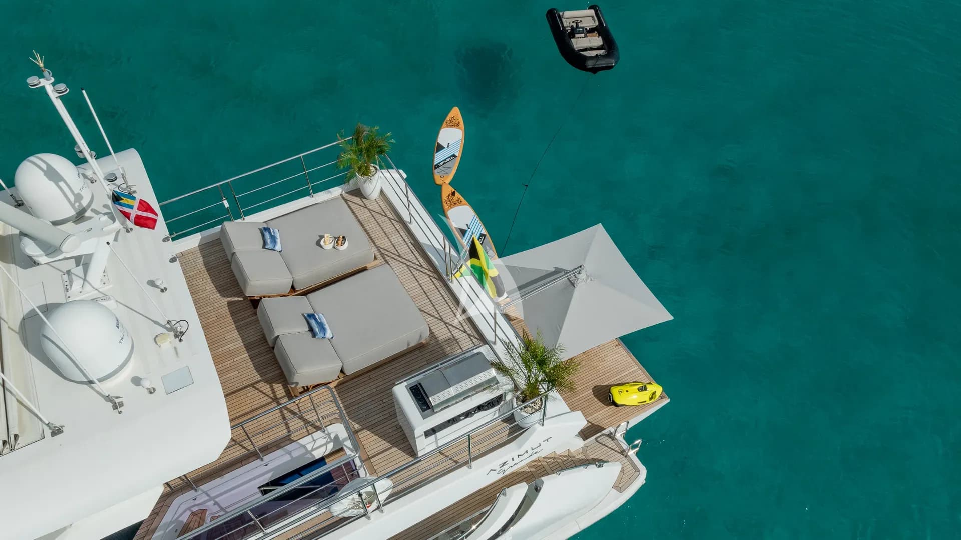 PIER PRESSURE – Exterior