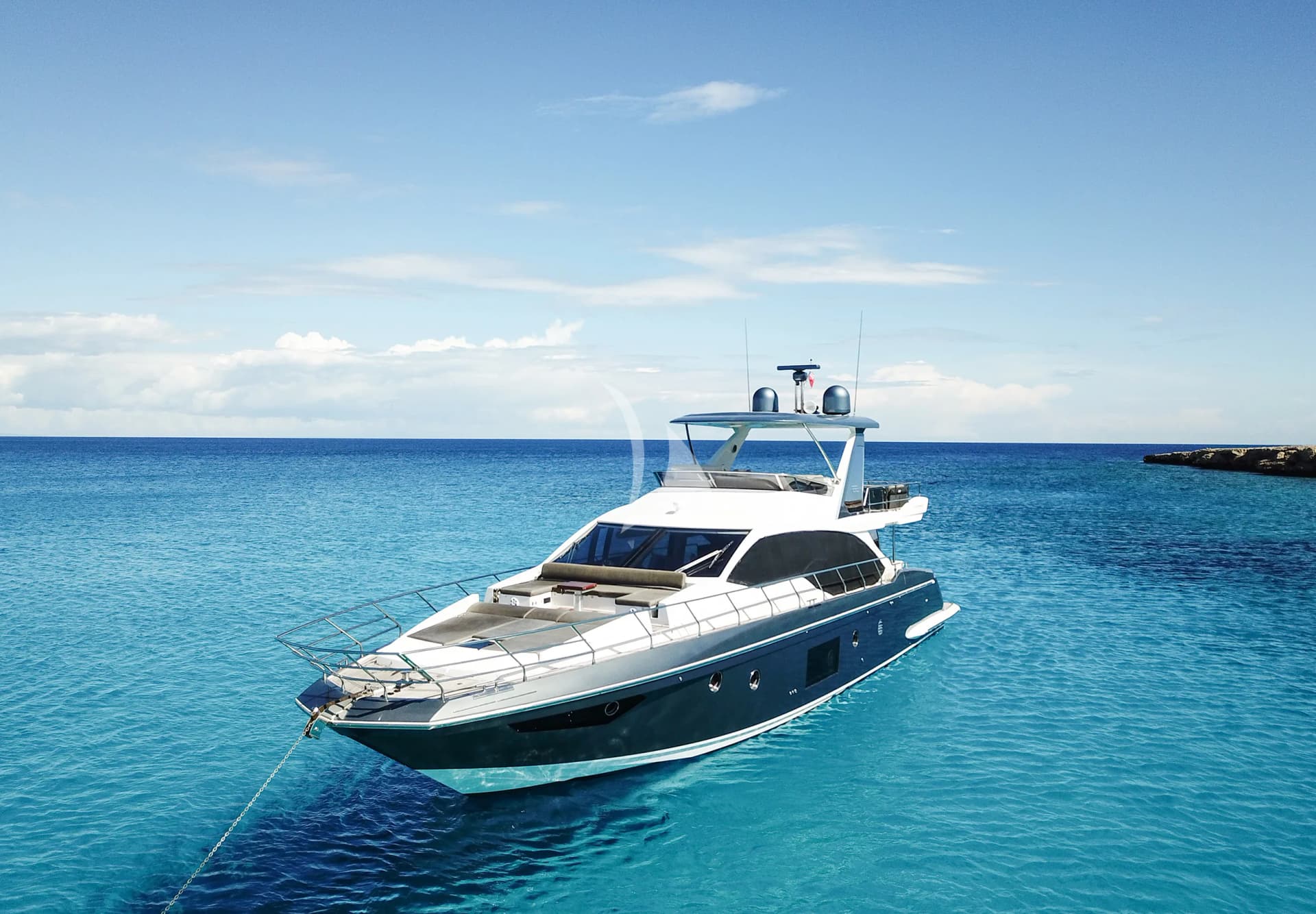 SEA YA – Exterior