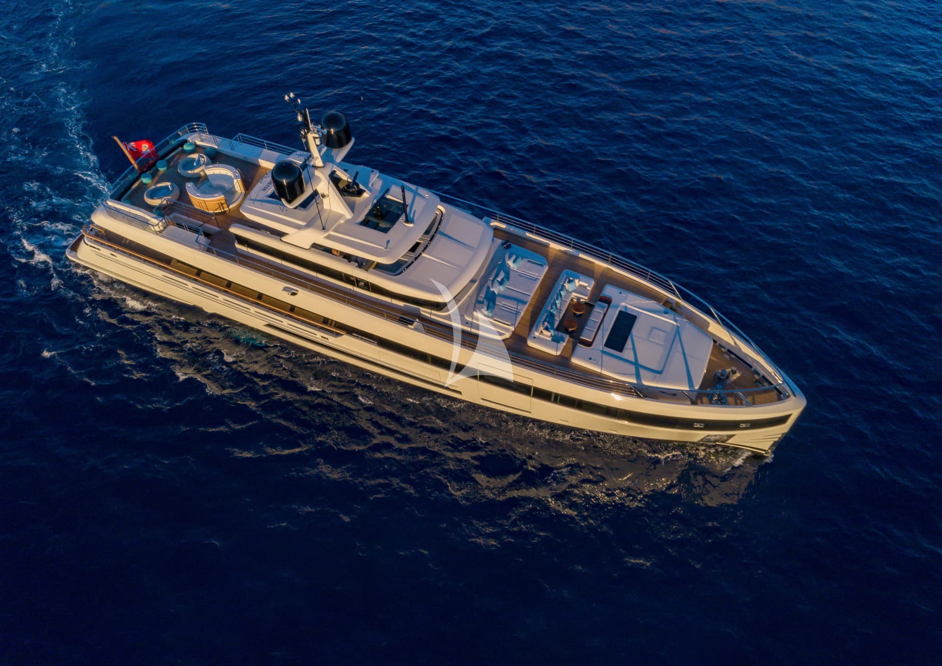 KATANA X – Exterior