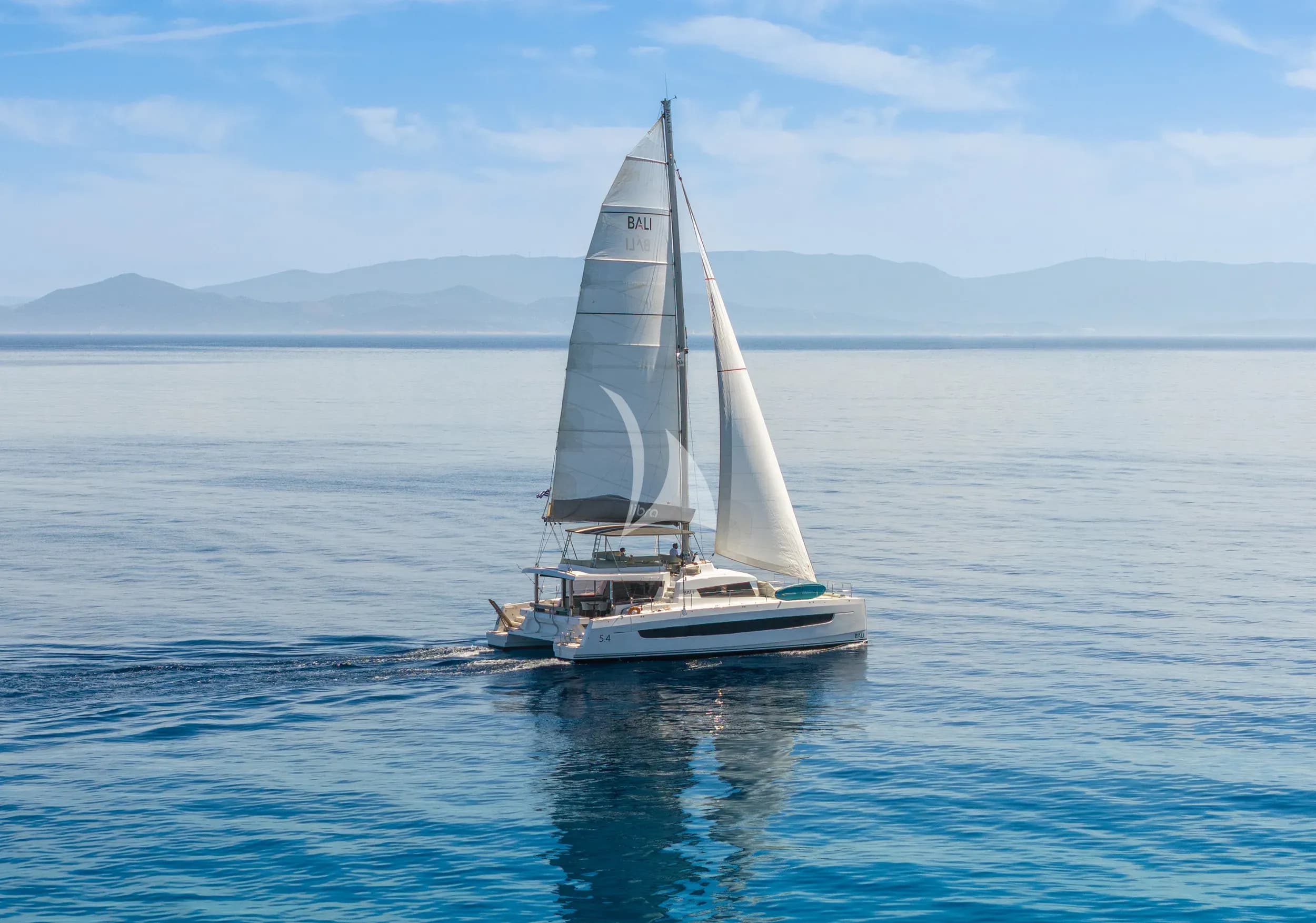 LIBRA – Exterior
