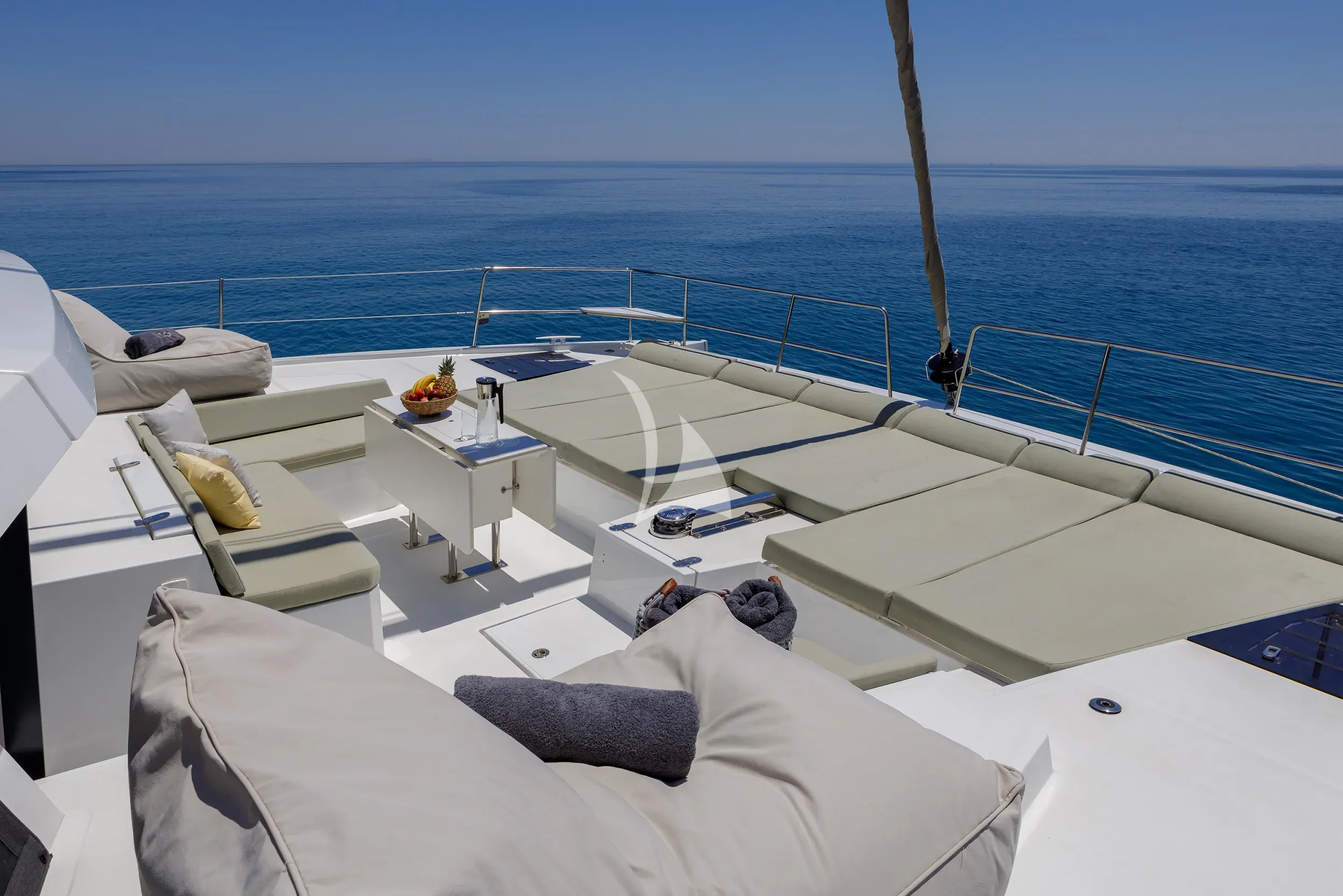LIBRA – Exterior