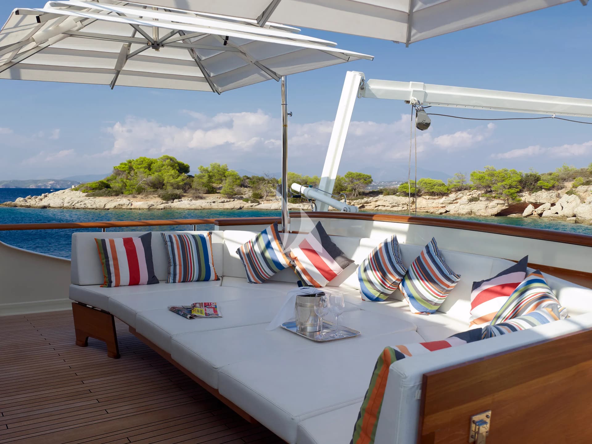 NORTHWIND II – Exterior