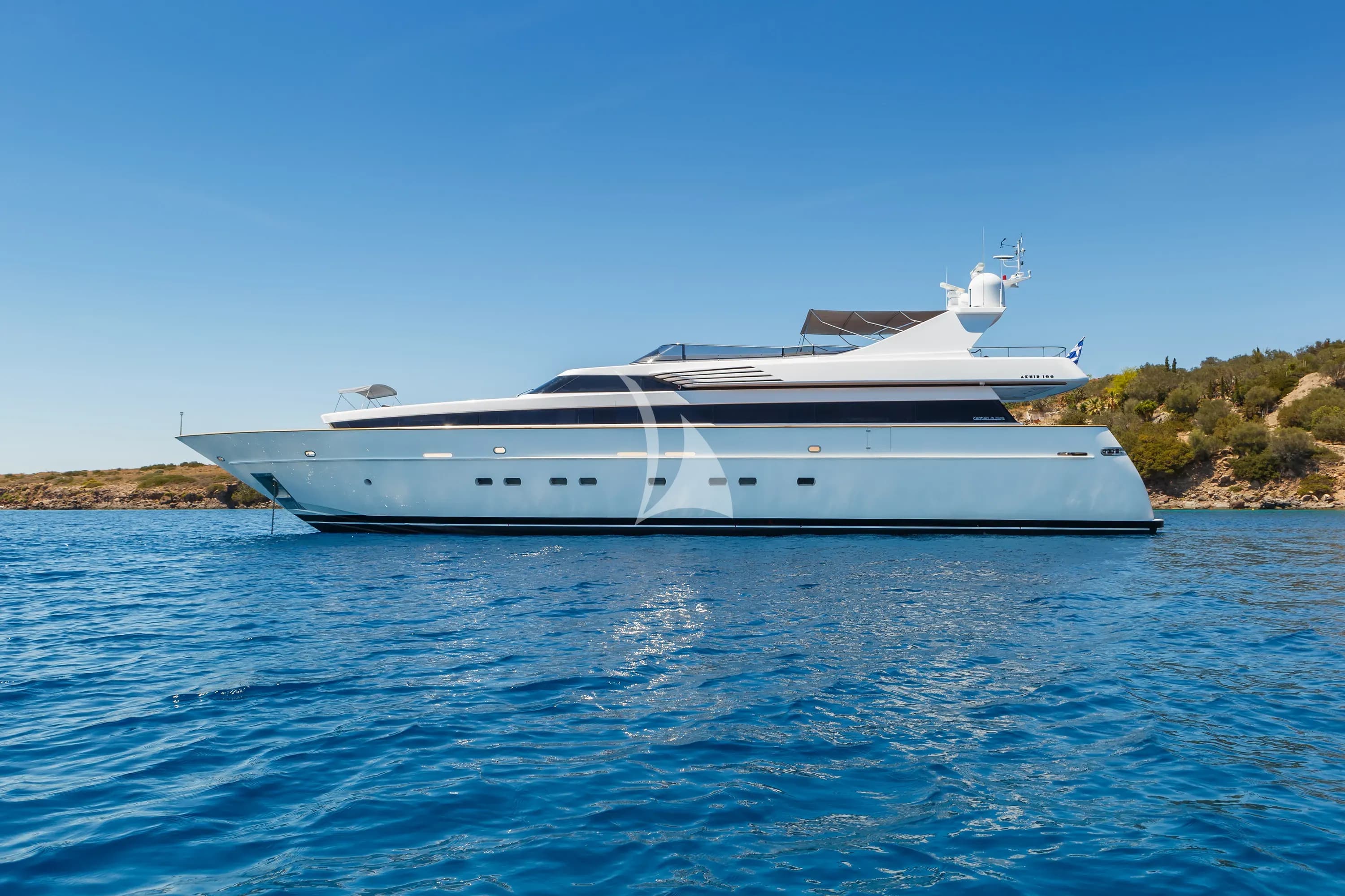 SHOOTING STAR – Exterior