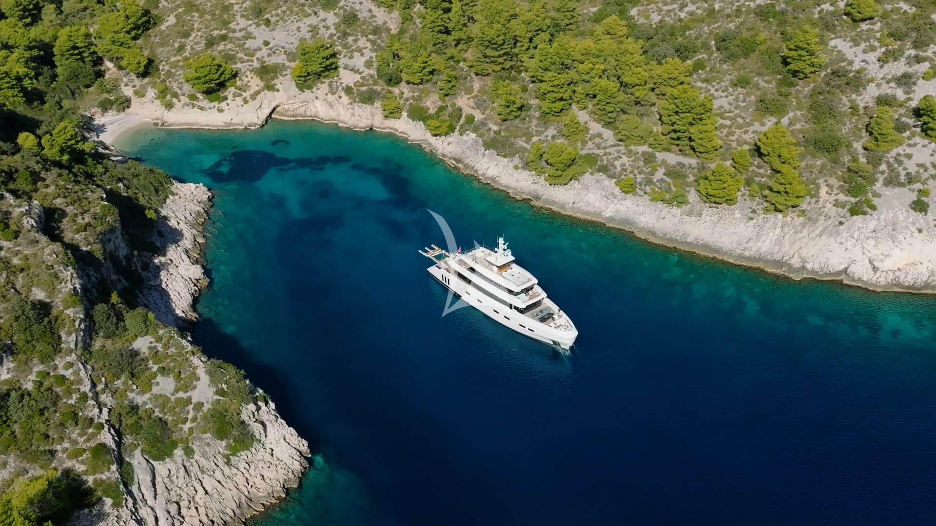 Renata – Exterior