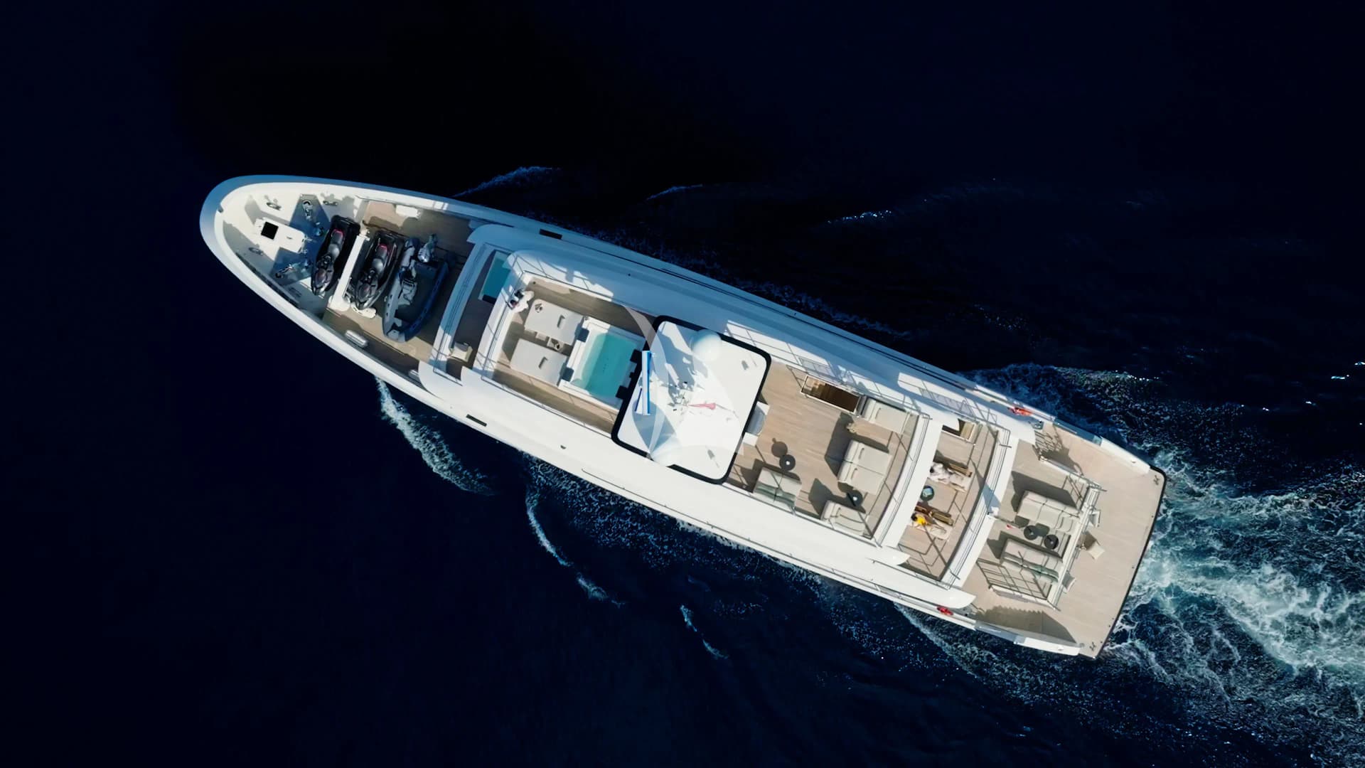 Renata – Exterior