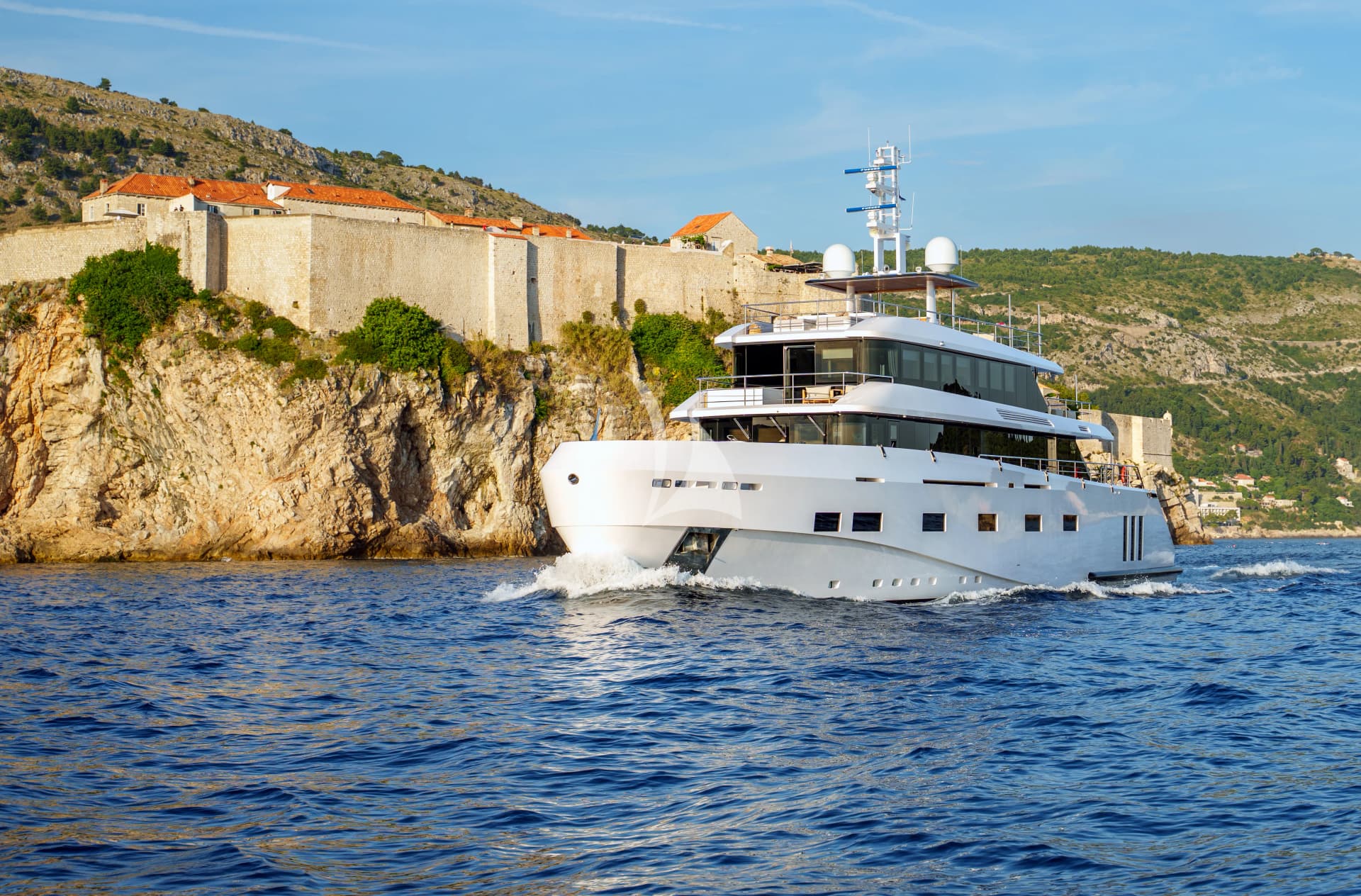 Renata – Exterior