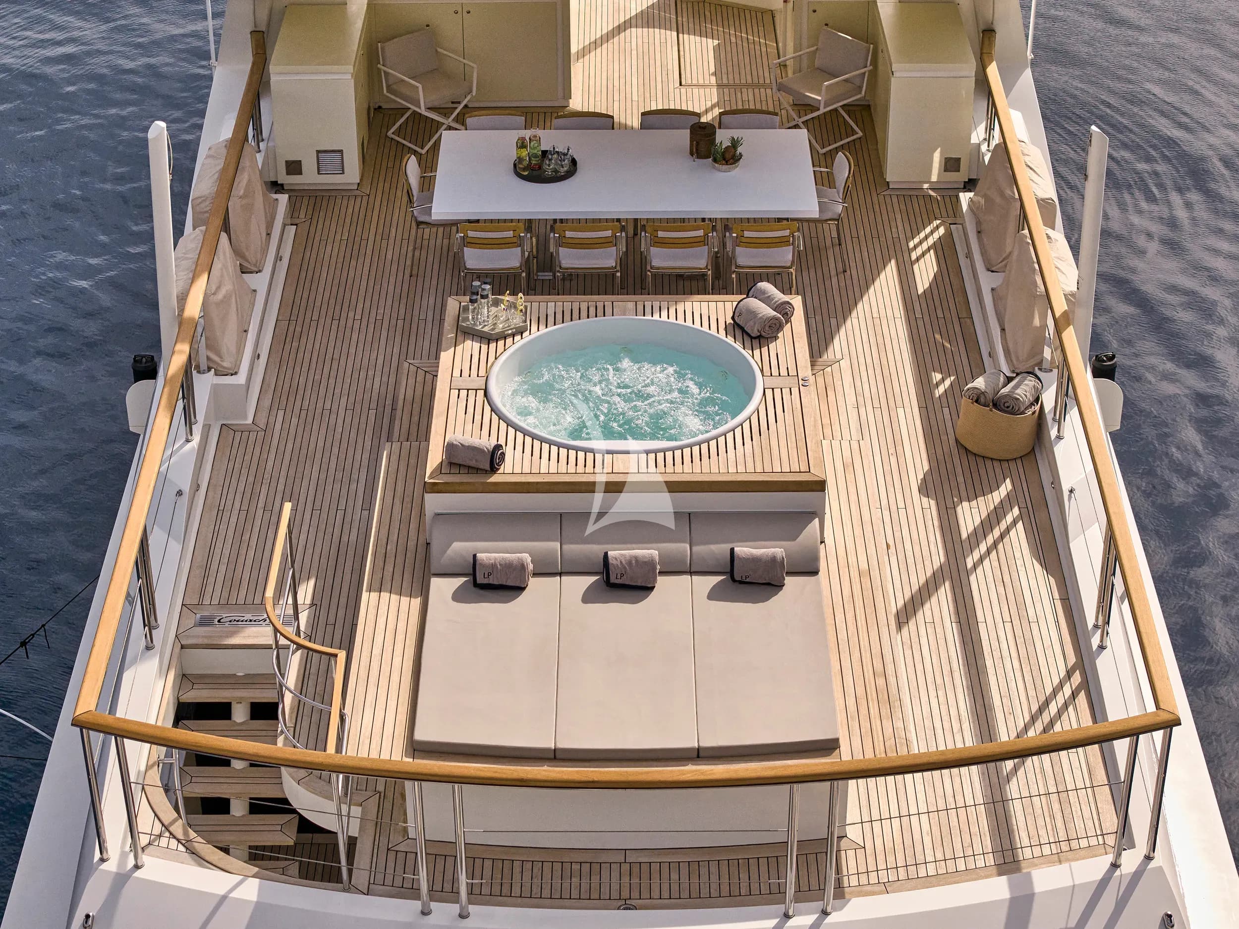 LA PELLEGRINA 1 – Exterior