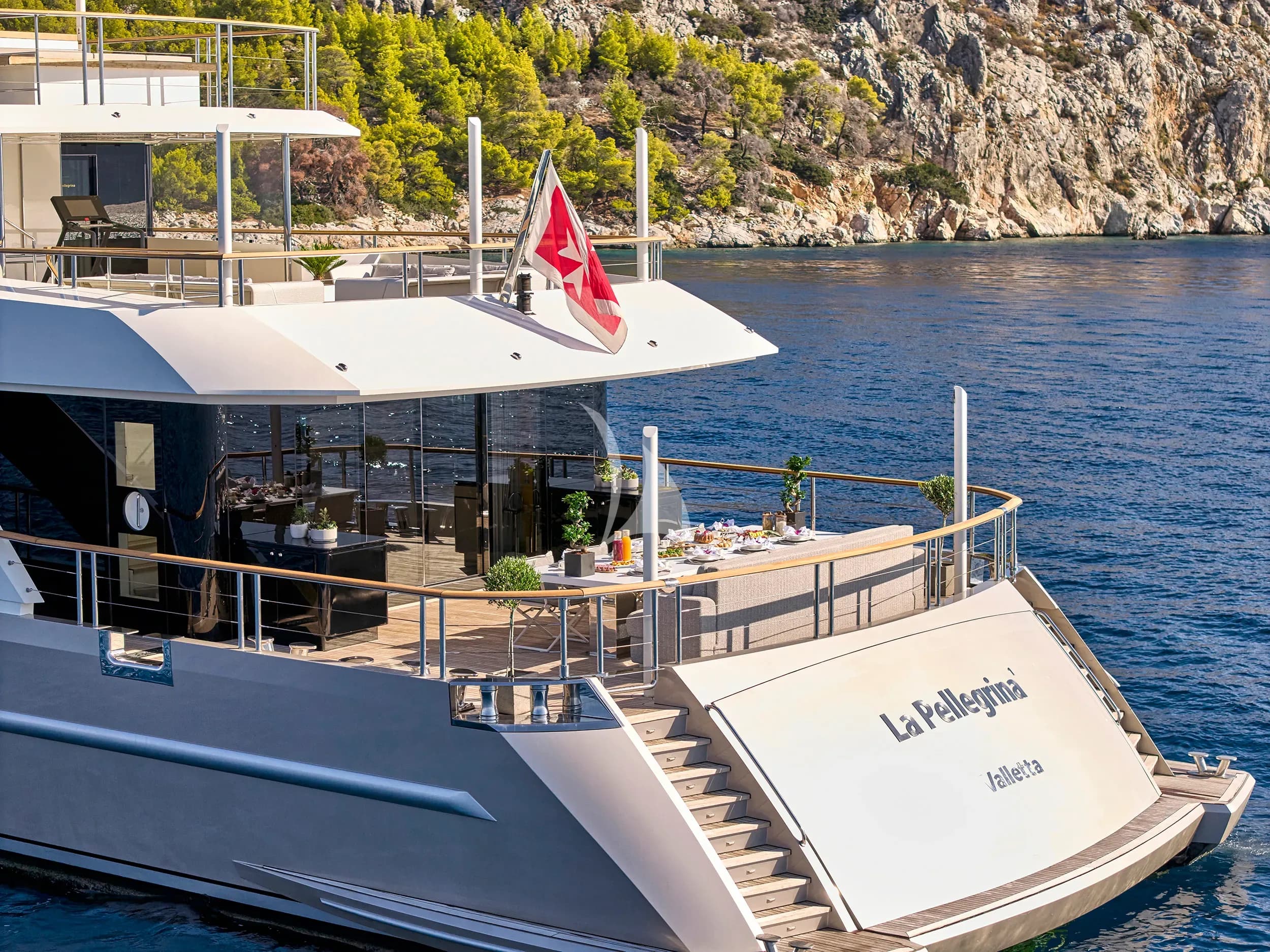 LA PELLEGRINA 1 – Exterior
