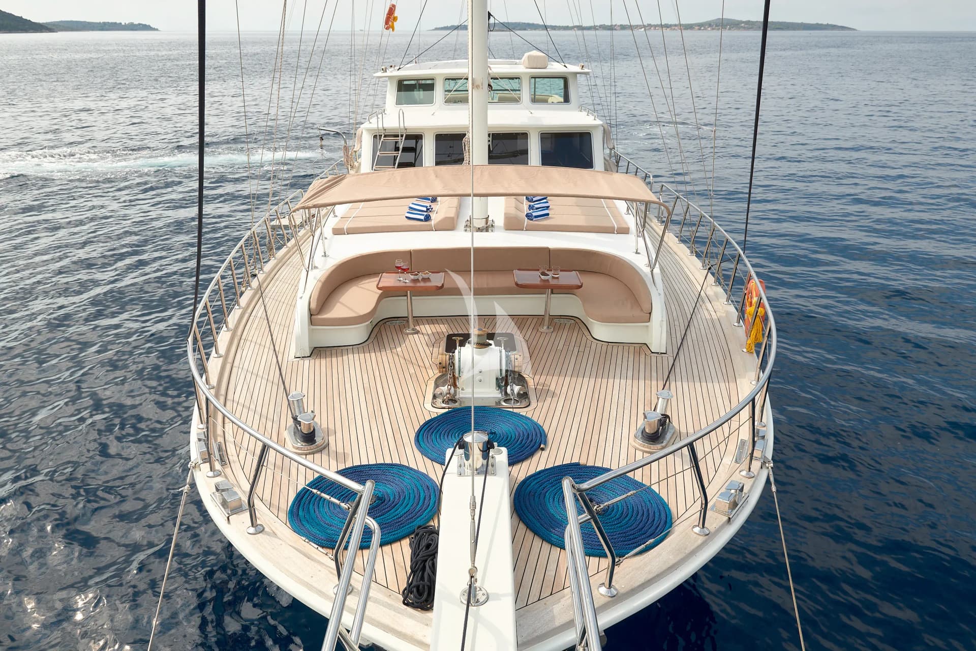 Sea Breeze – Exterior