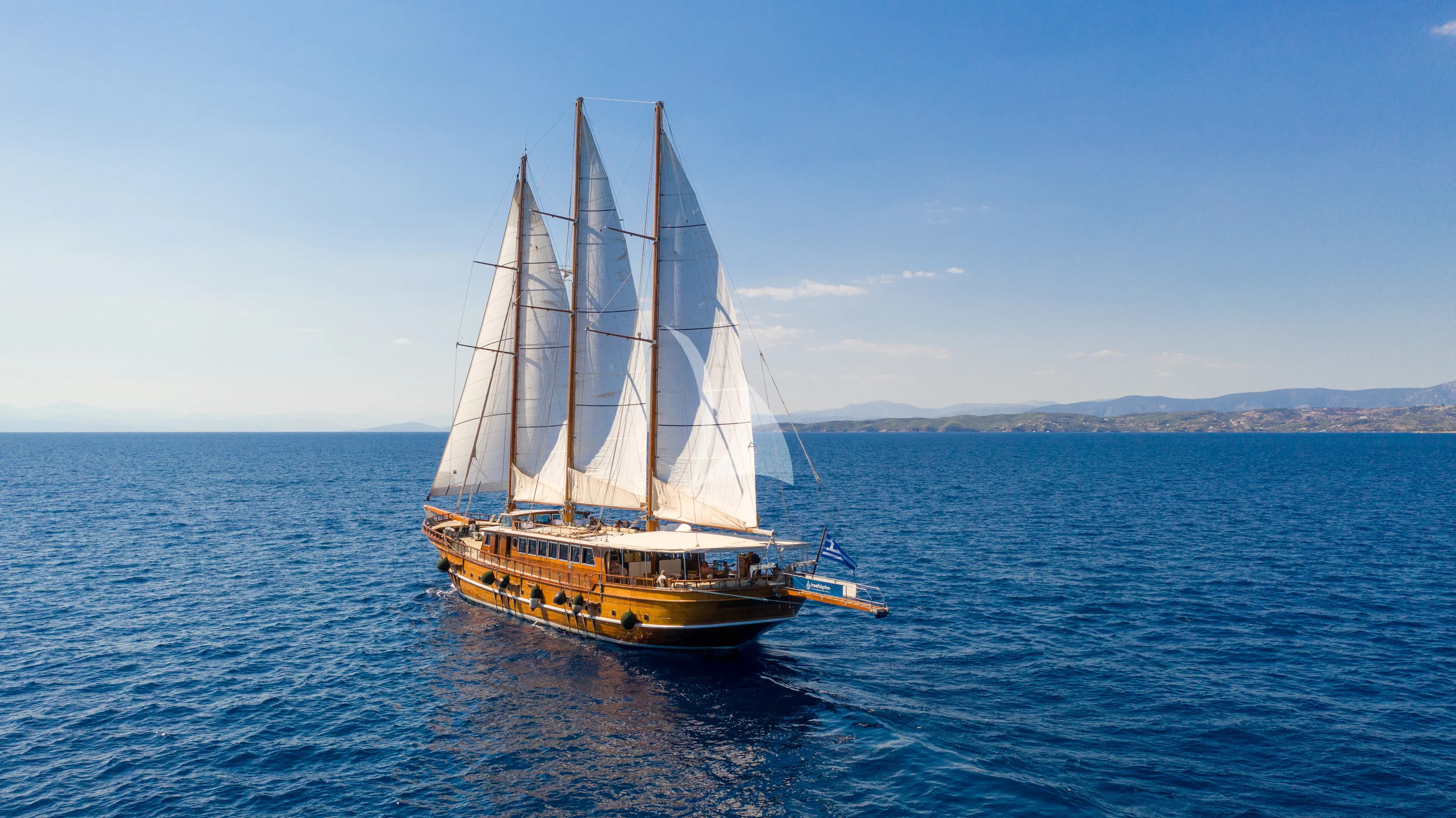 THALASSA – Exterior