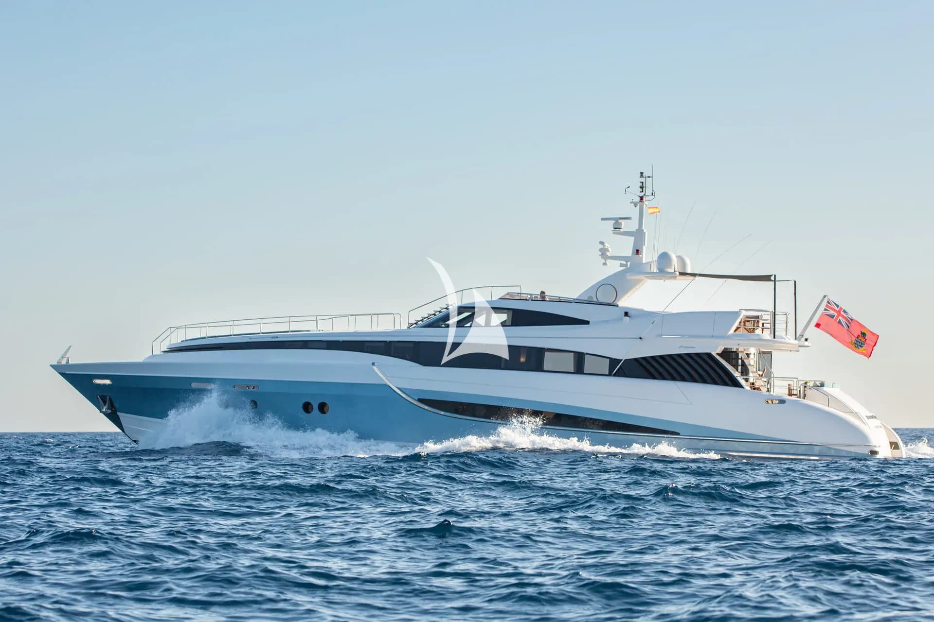 BENITA BLUE – Exterior