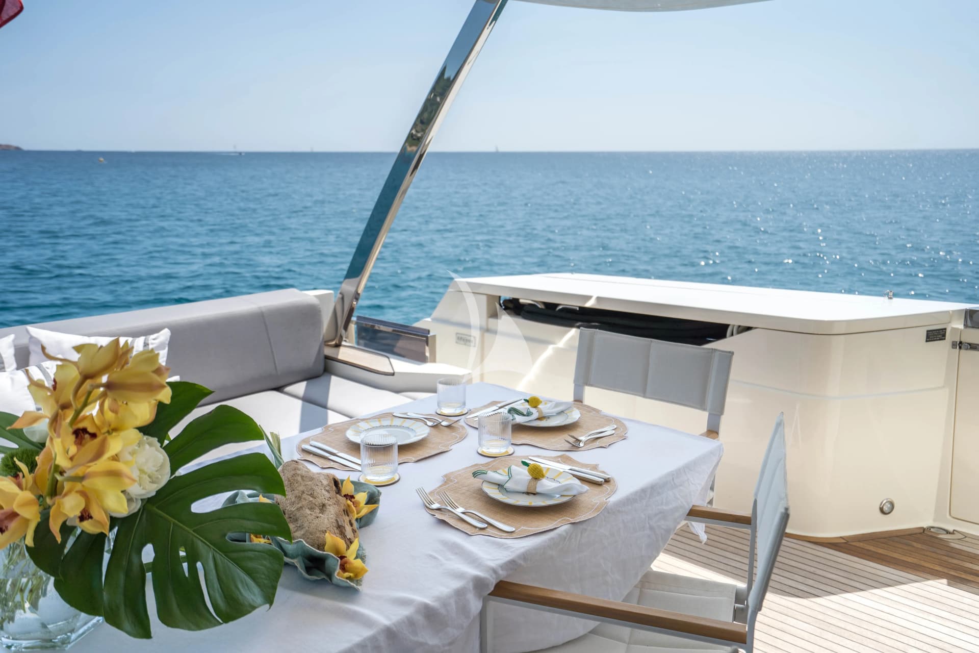 Daddy's Dream 2 – Exterior