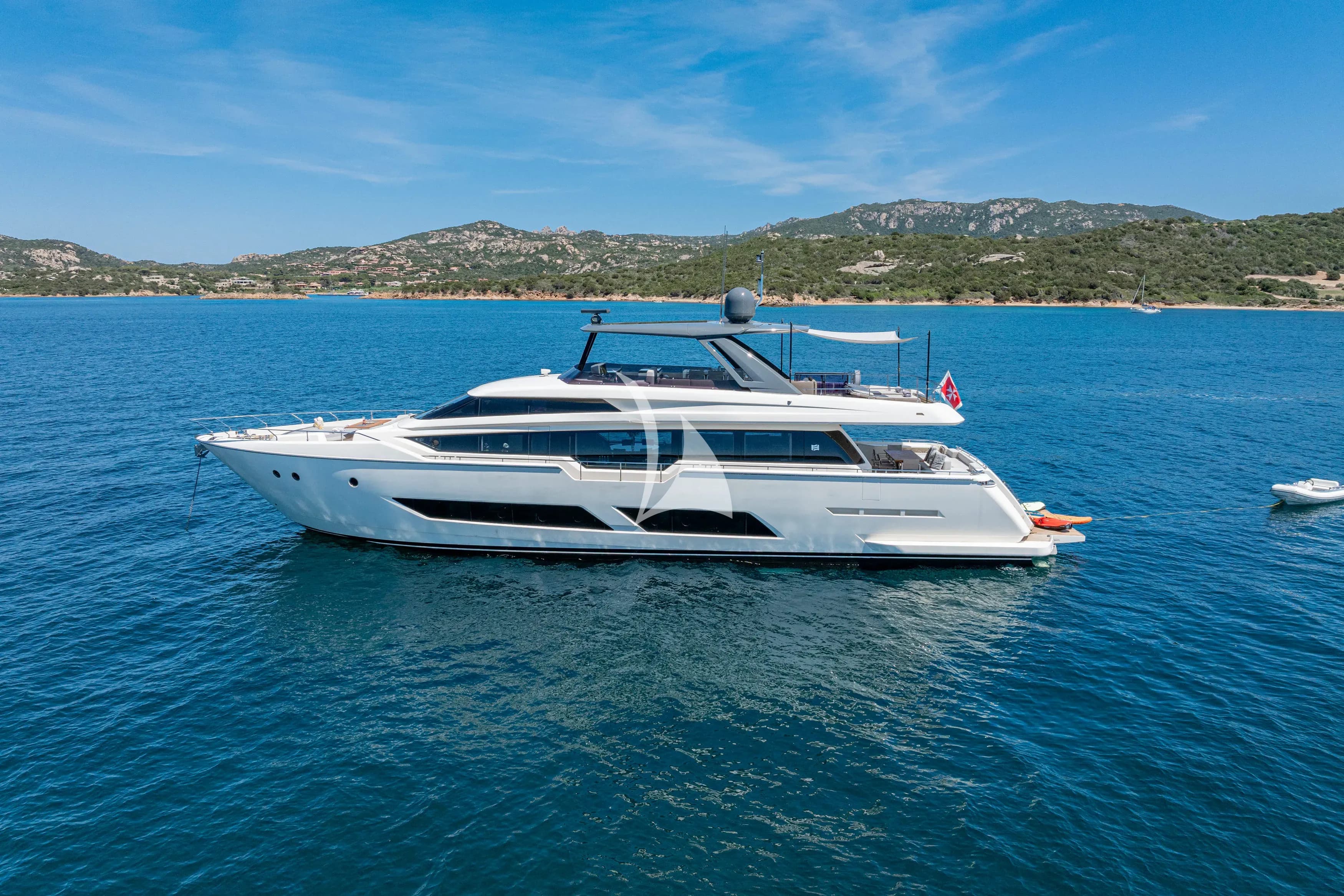 E3 – Exterior