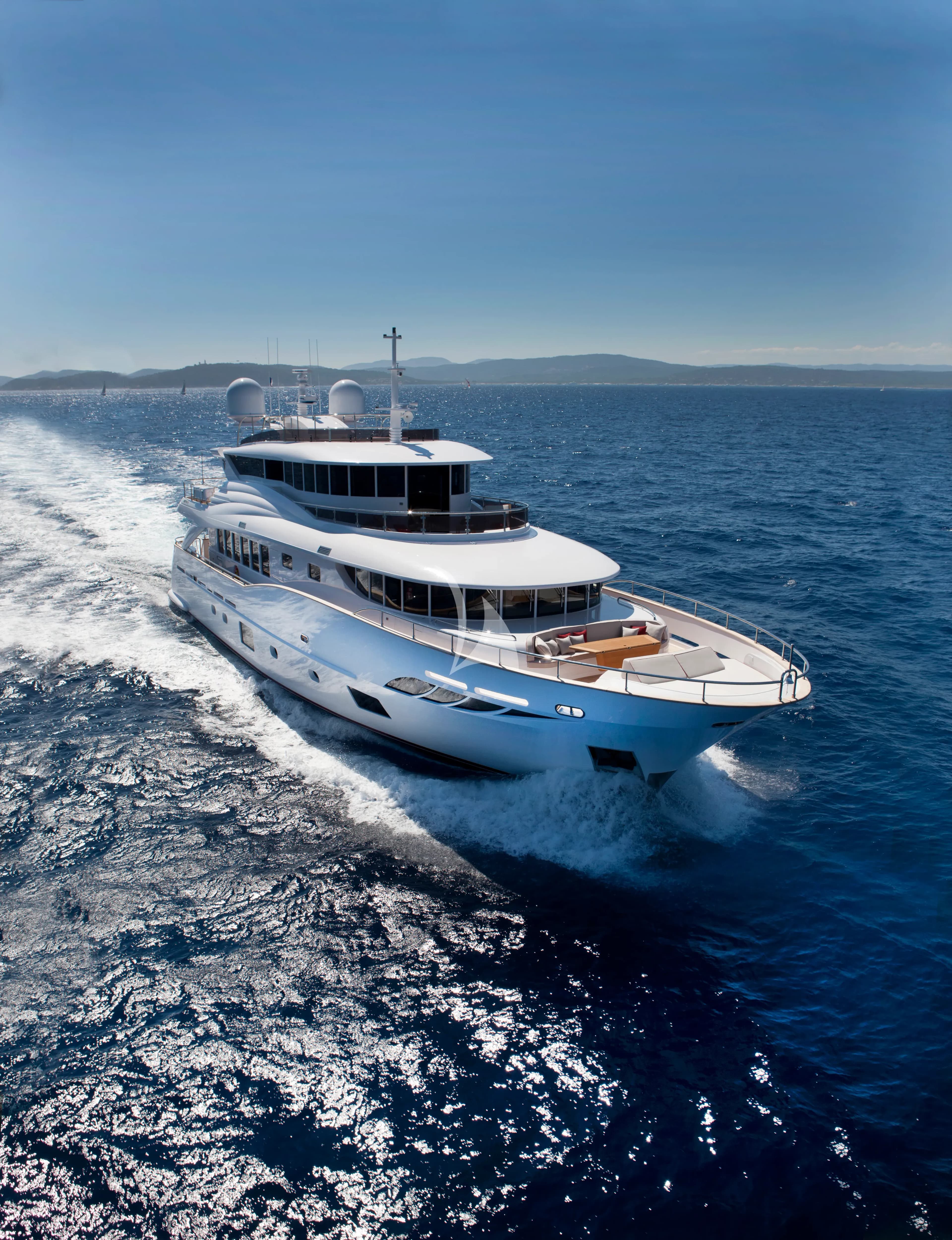 GATSBY – Exterior