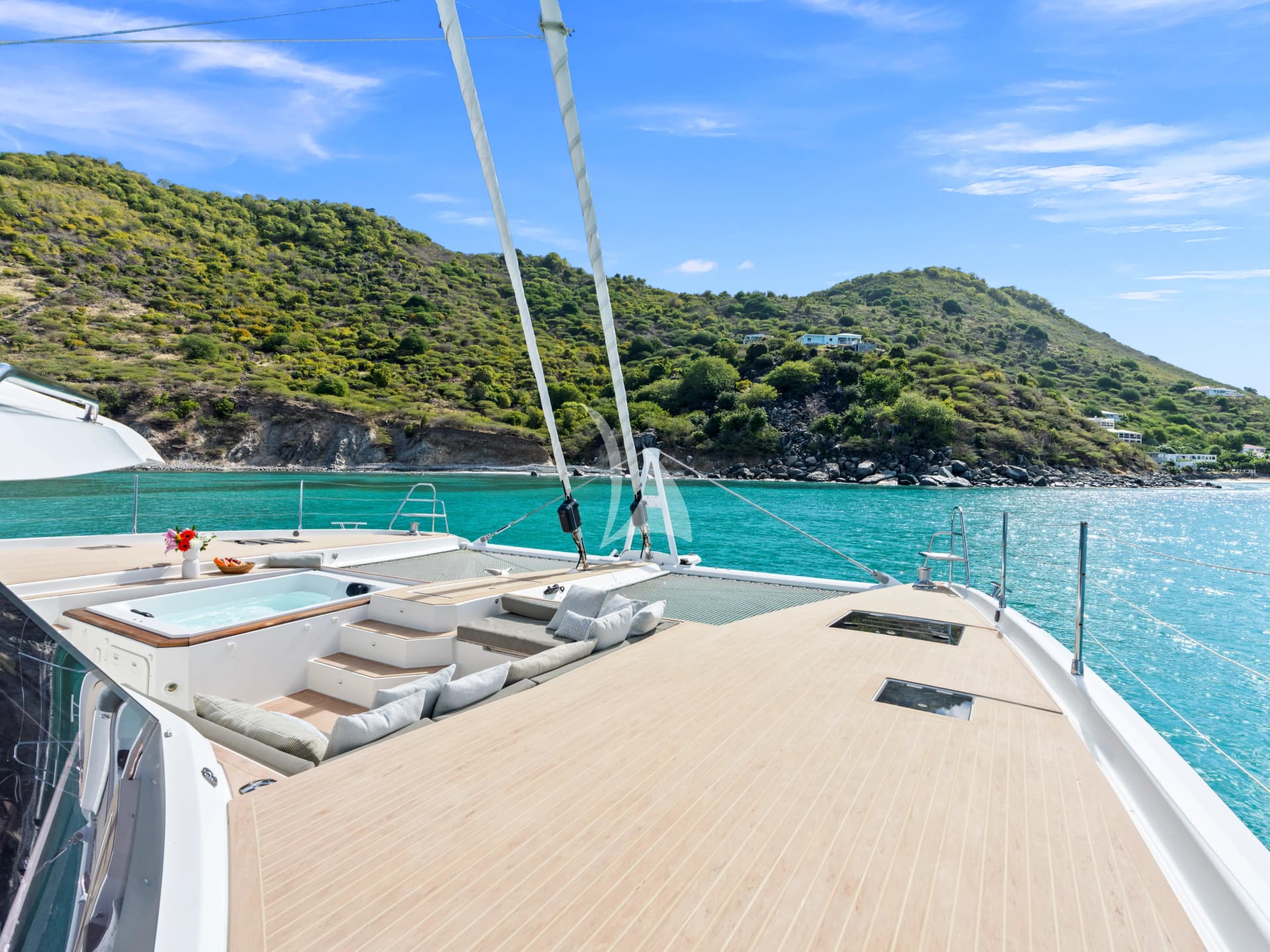 ADEONA – Exterior
