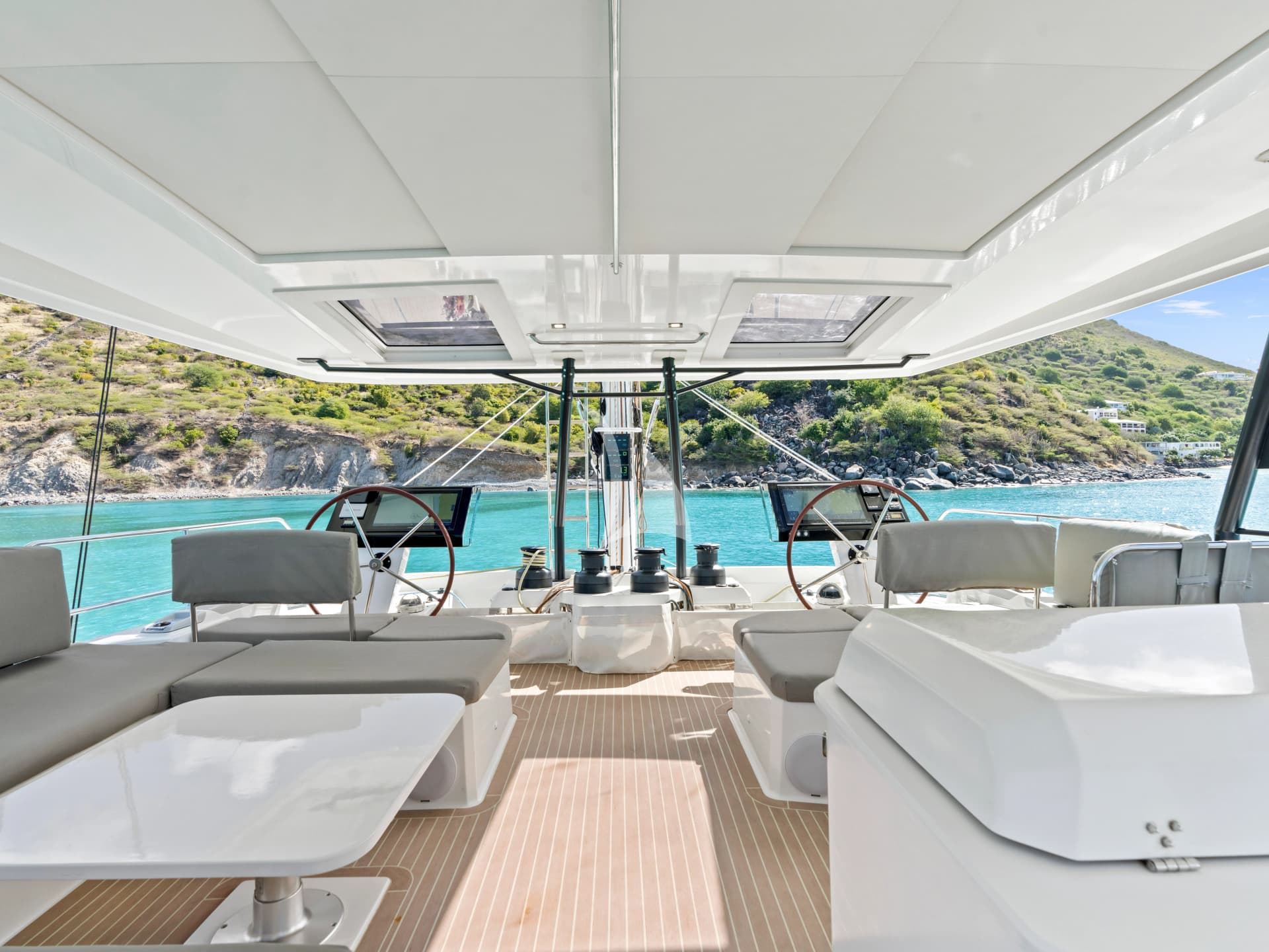 ADEONA – Exterior