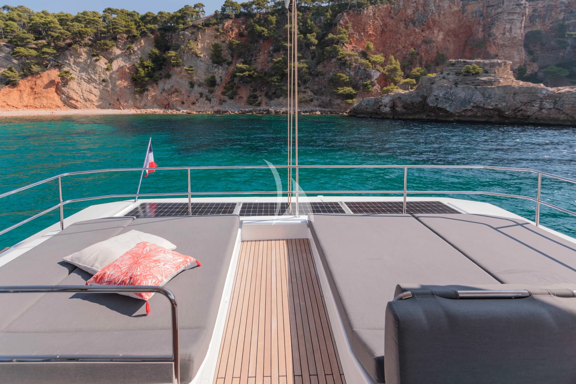 ALLURE 59 – Exterior