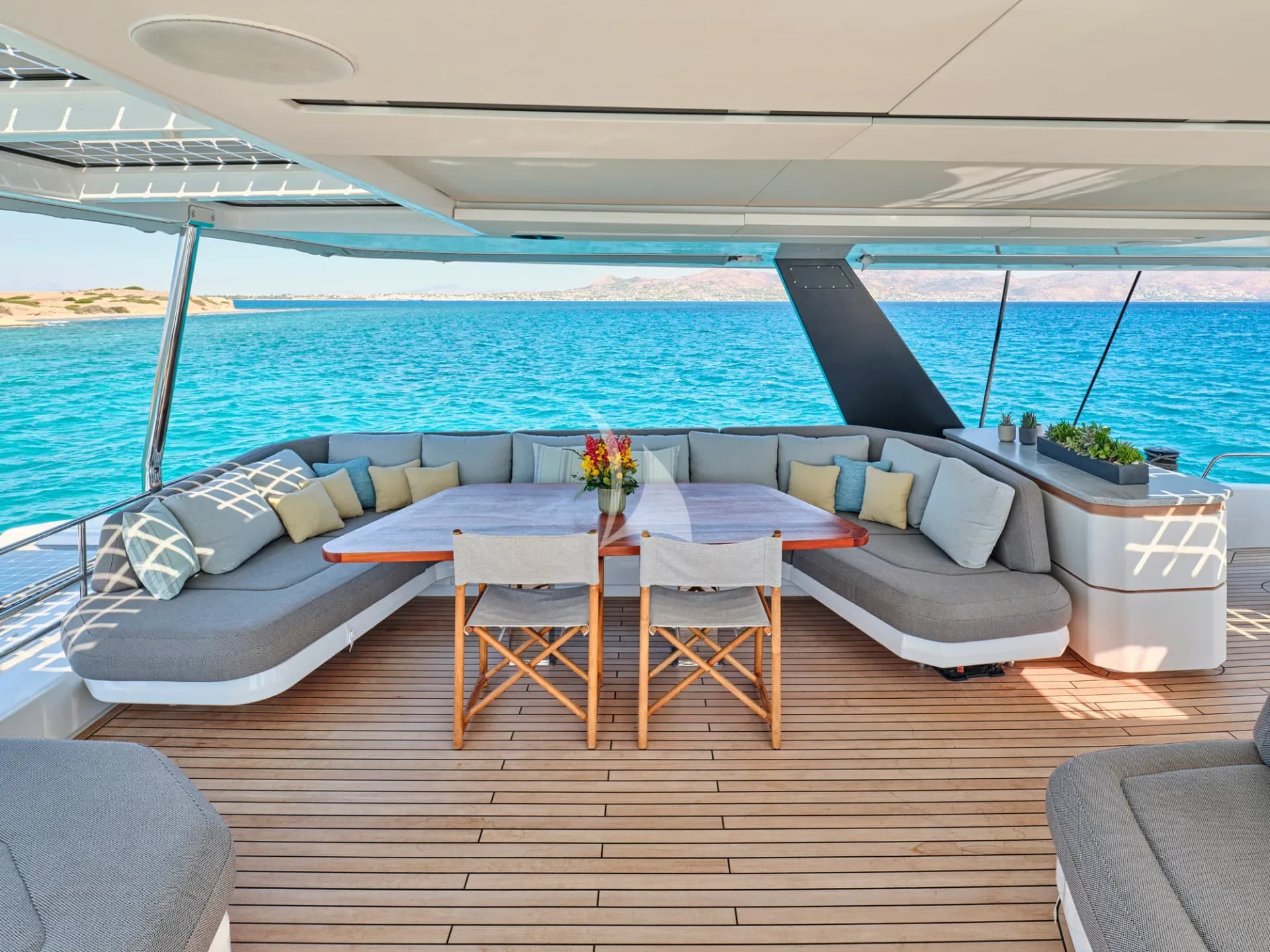 ALOIA 80 – Exterior