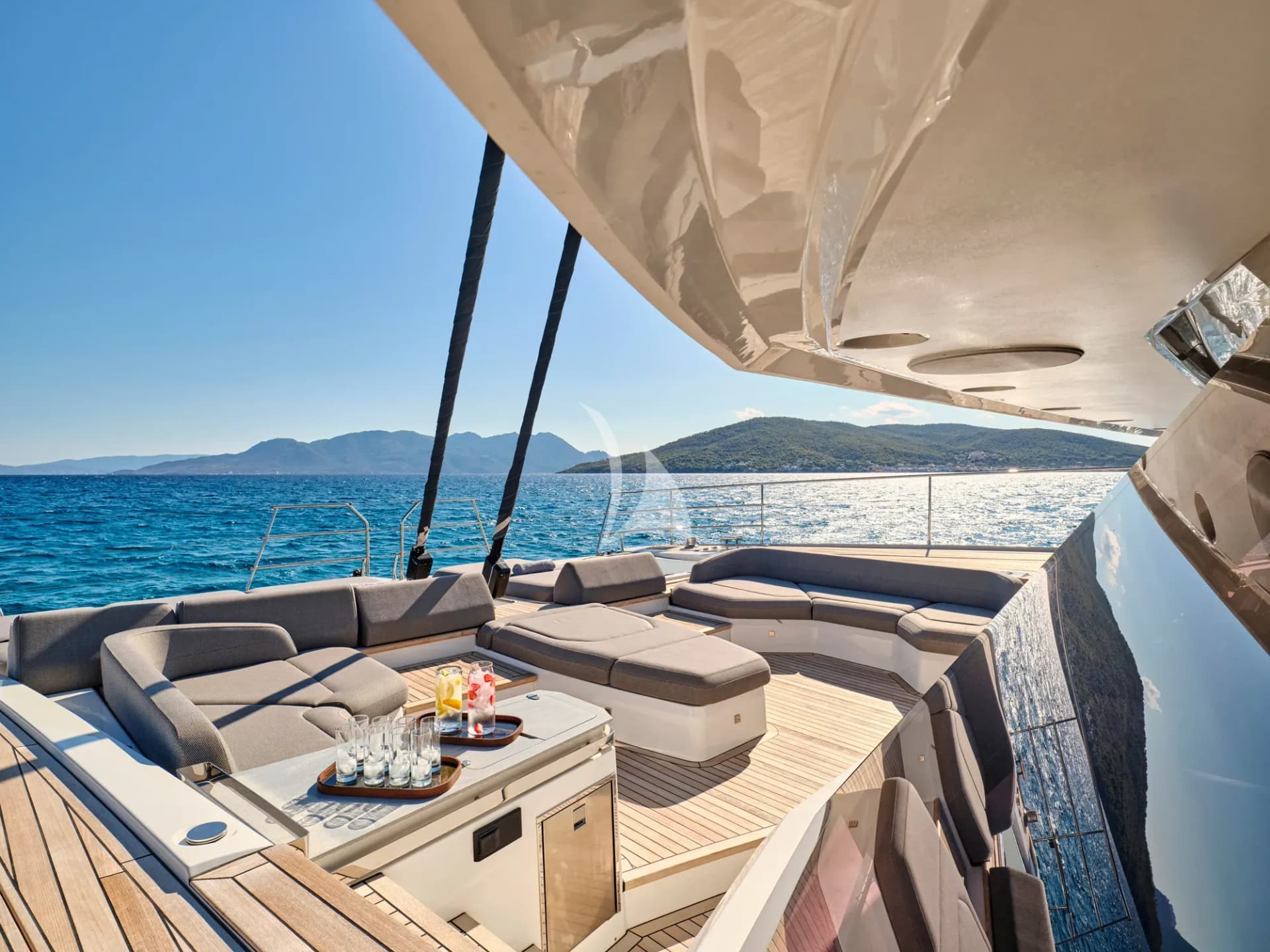ALOIA 80 – Exterior