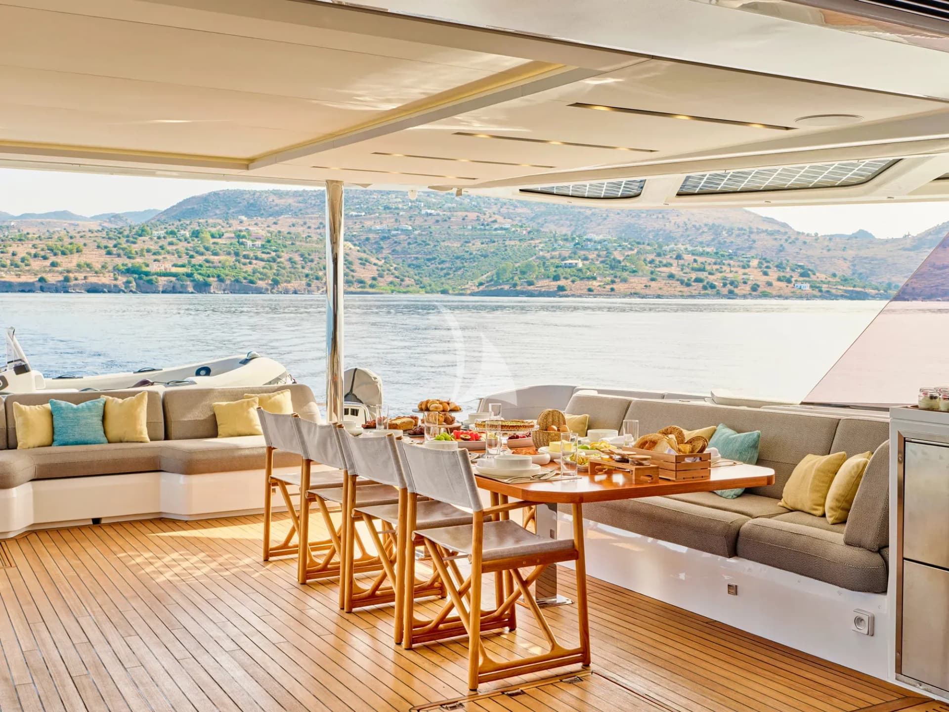 ALOIA 80 – Exterior