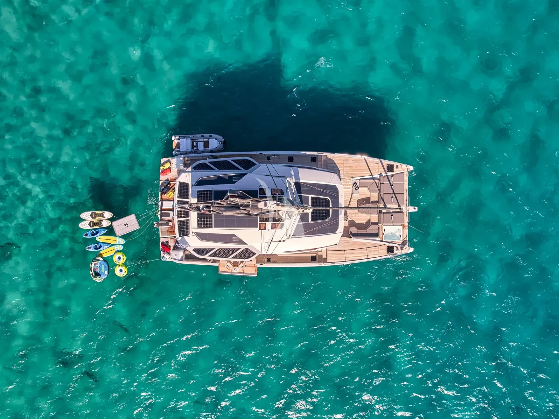 ALOIA 80 – Exterior