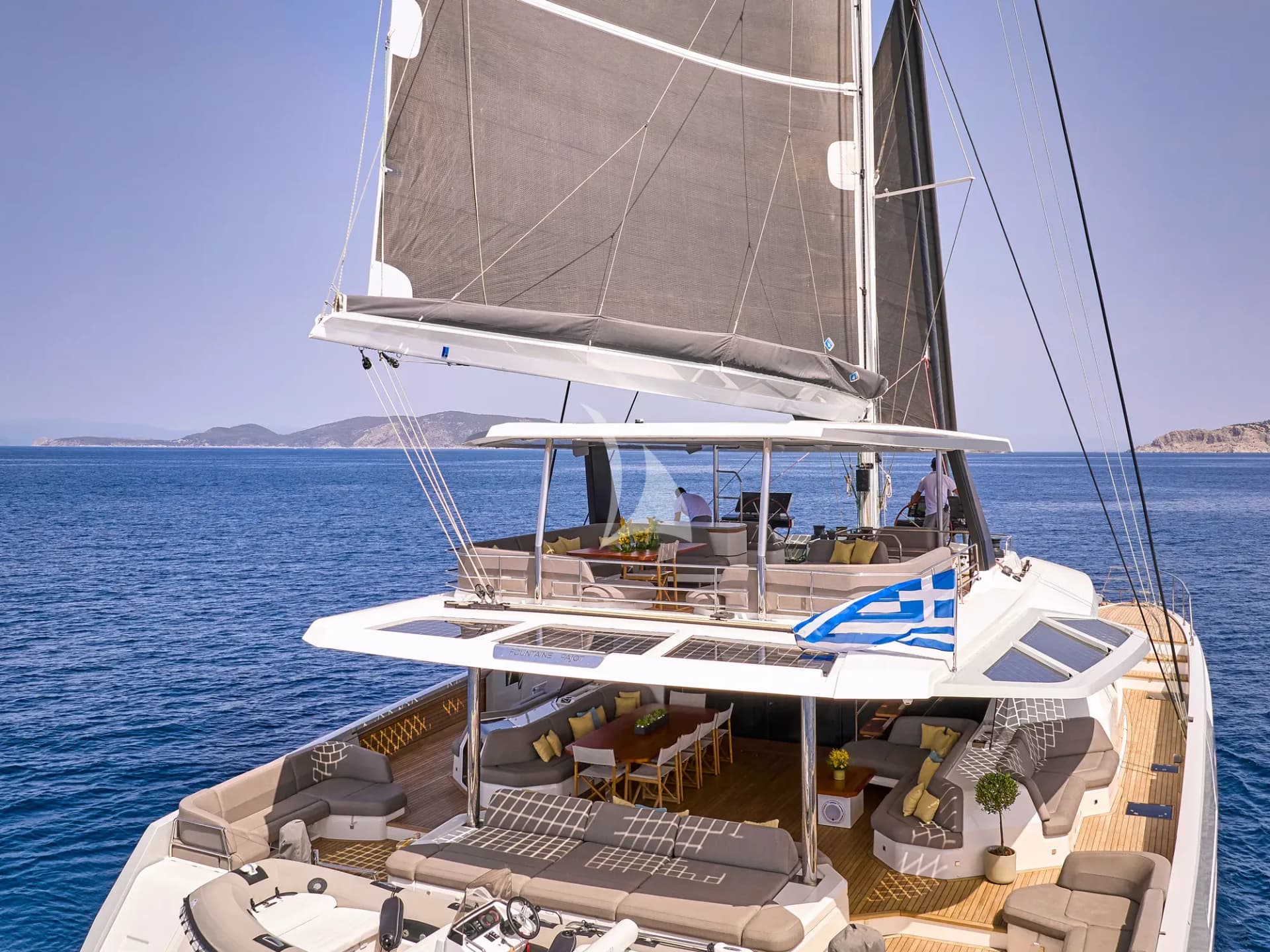 ALOIA 80 – Exterior
