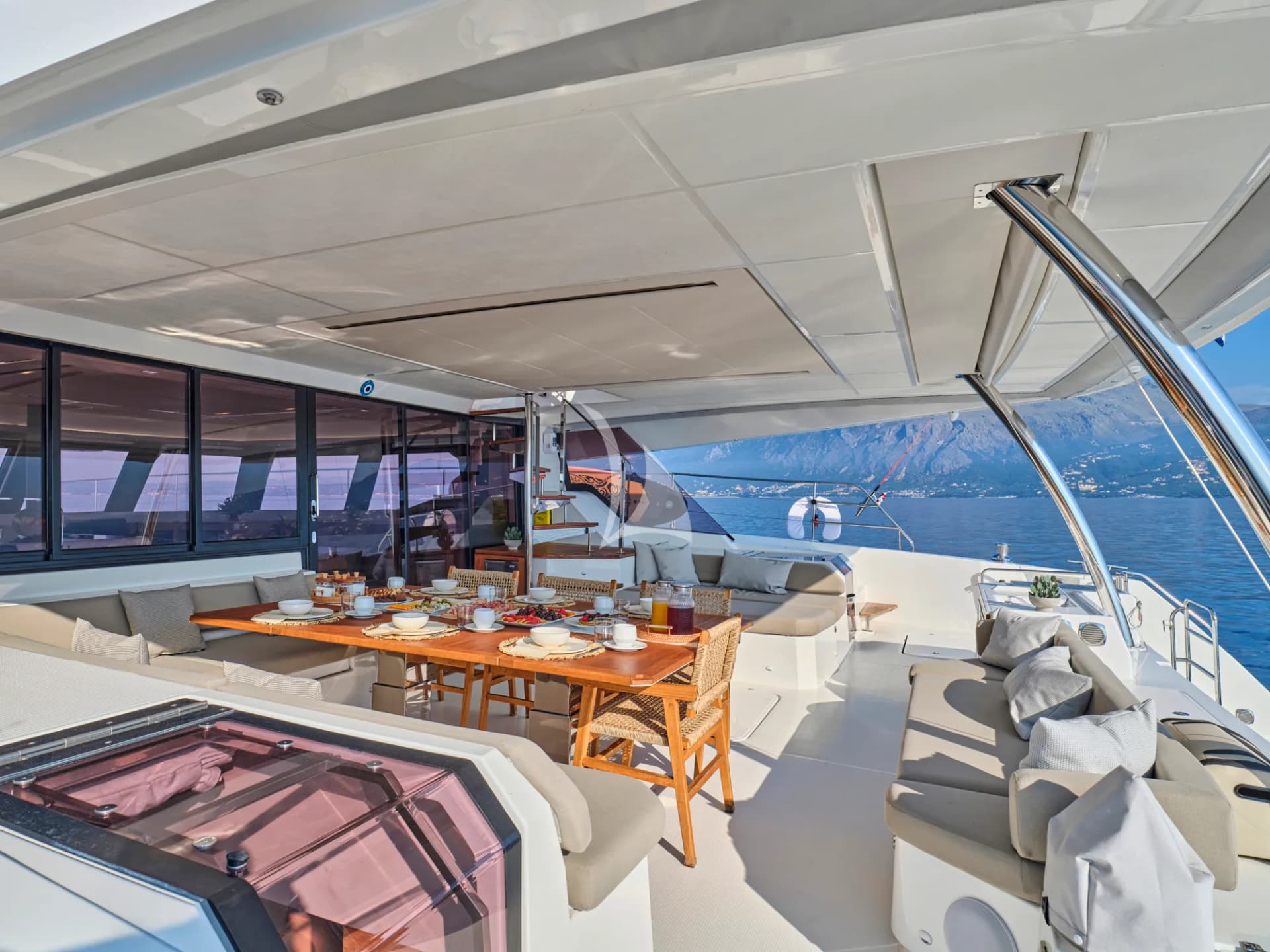 ARIVA – Exterior