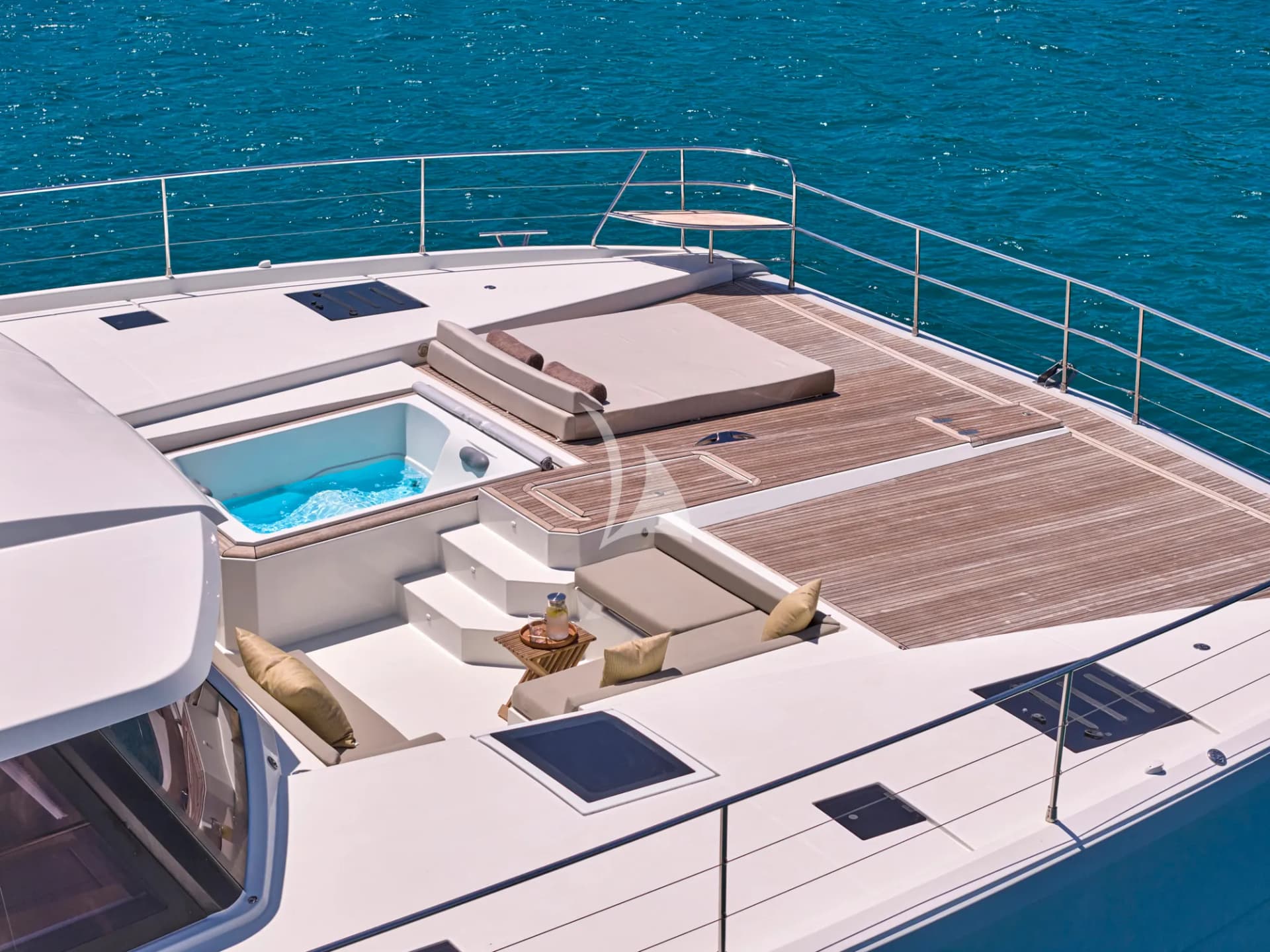 ARIVA – Exterior