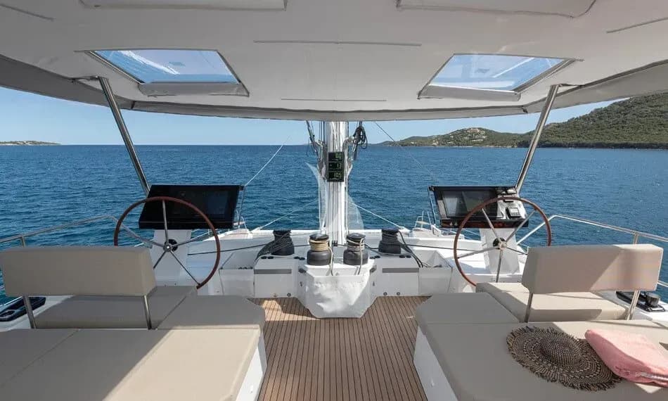 CHILOE – Exterior