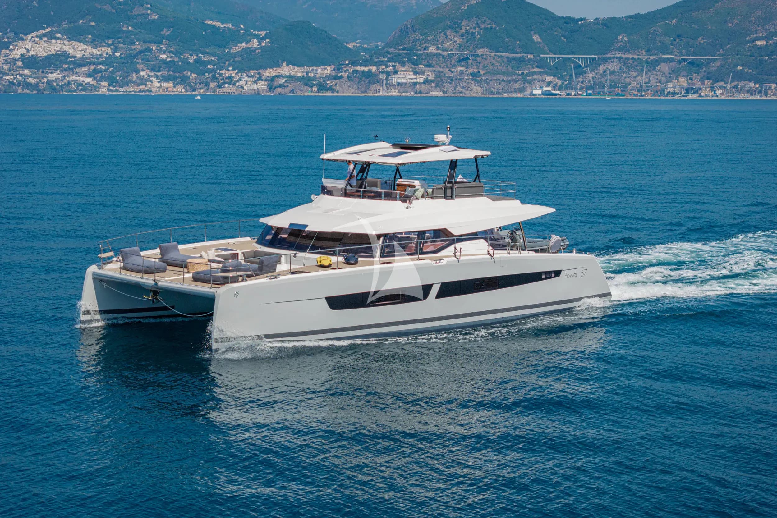 CORE – Fountaine Pajot