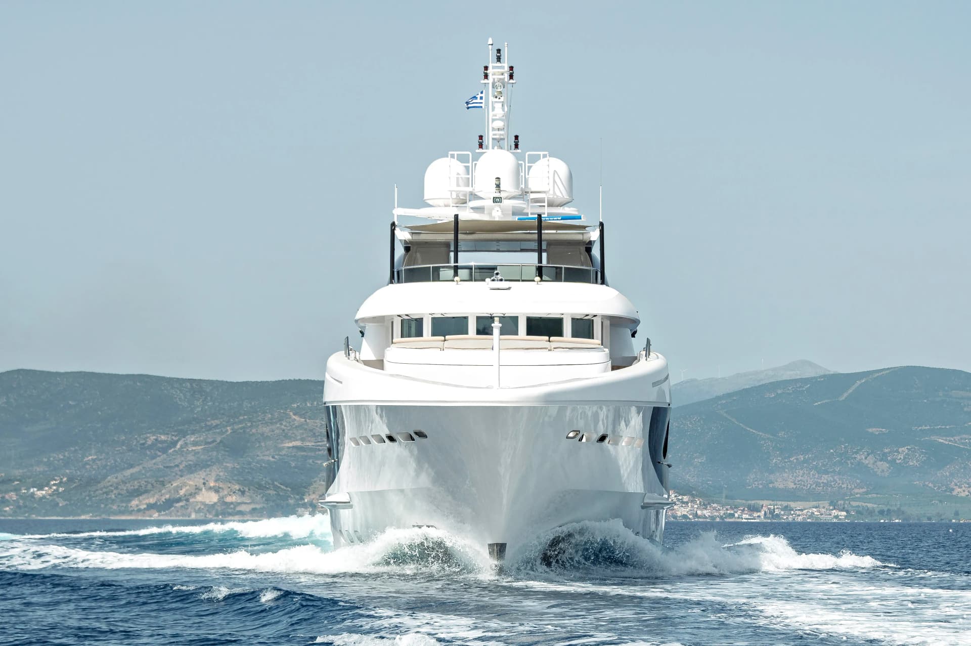 IDEFIX II – Exterior