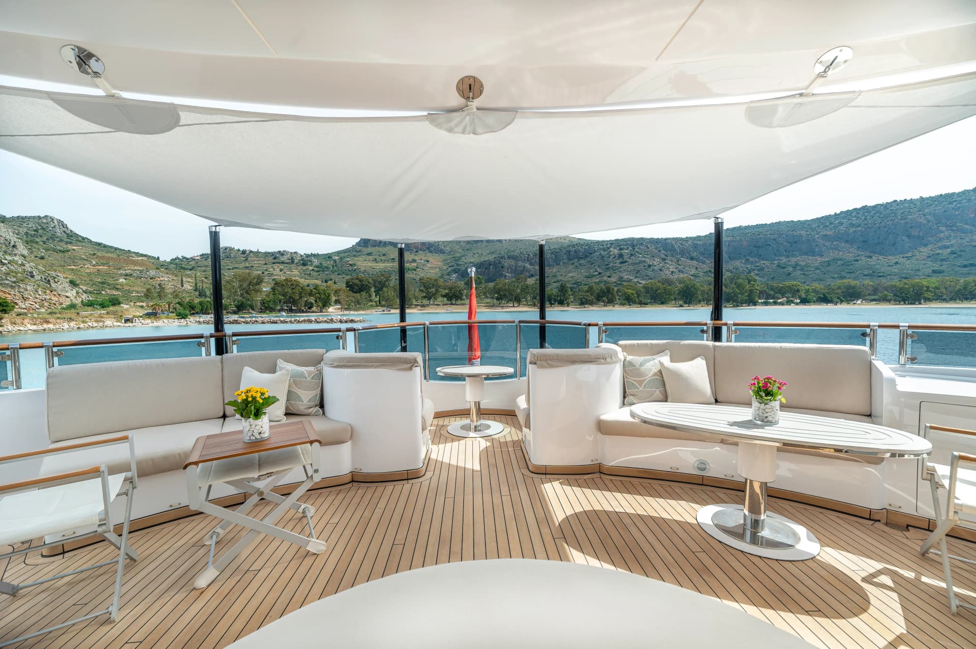 IDEFIX II – Exterior