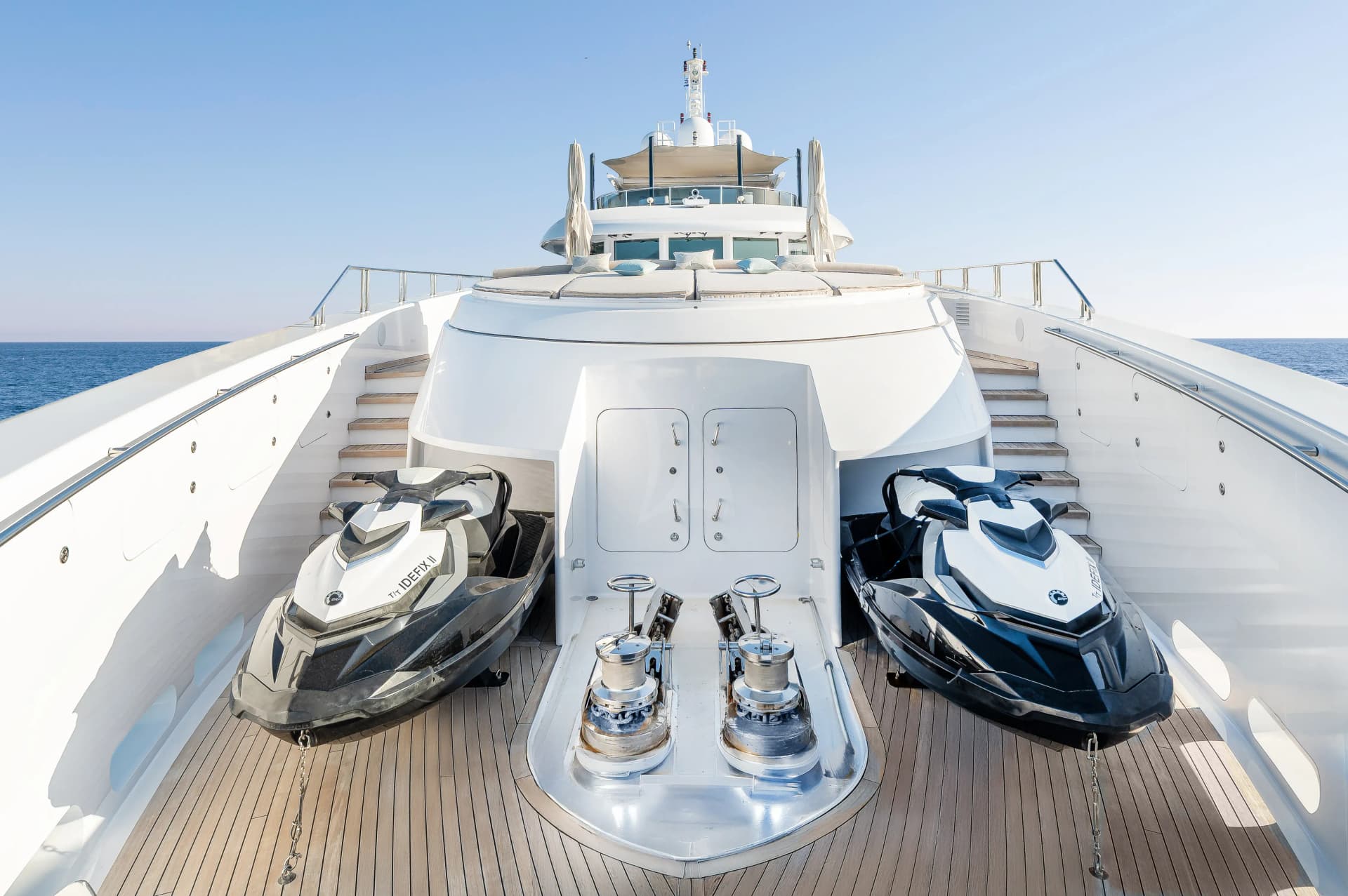 IDEFIX II – Exterior