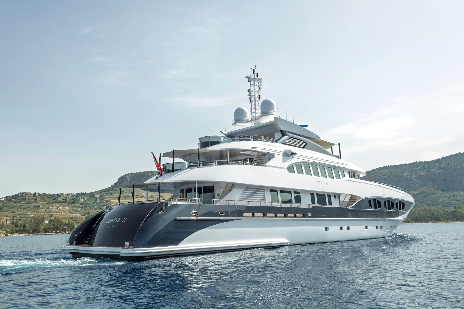IDEFIX II – Exterior