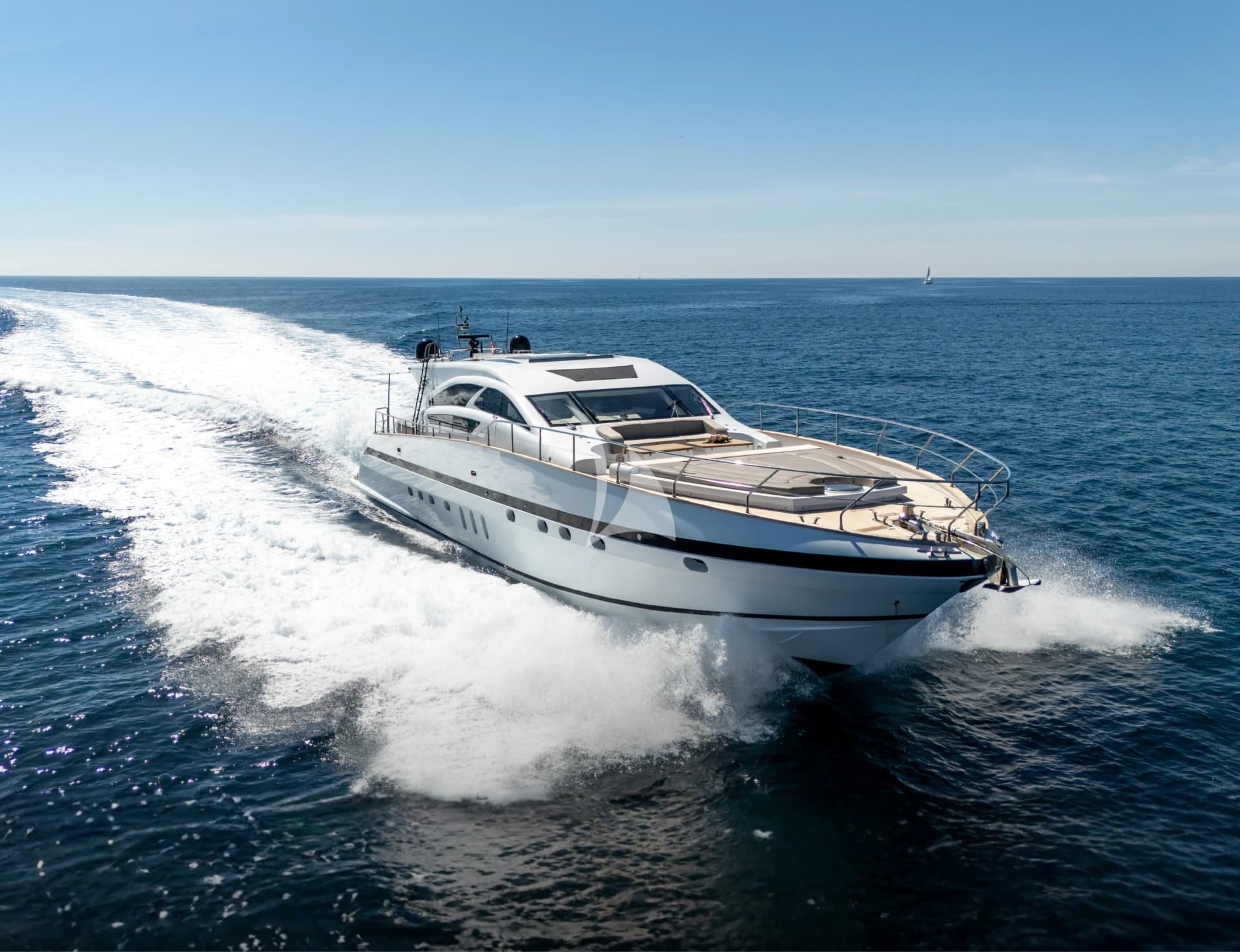 GOLDFINGER – Jaguar Yachts