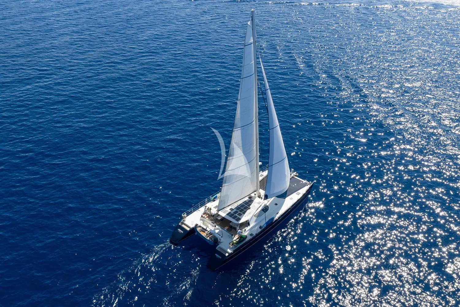 MIROVIA – Exterior
