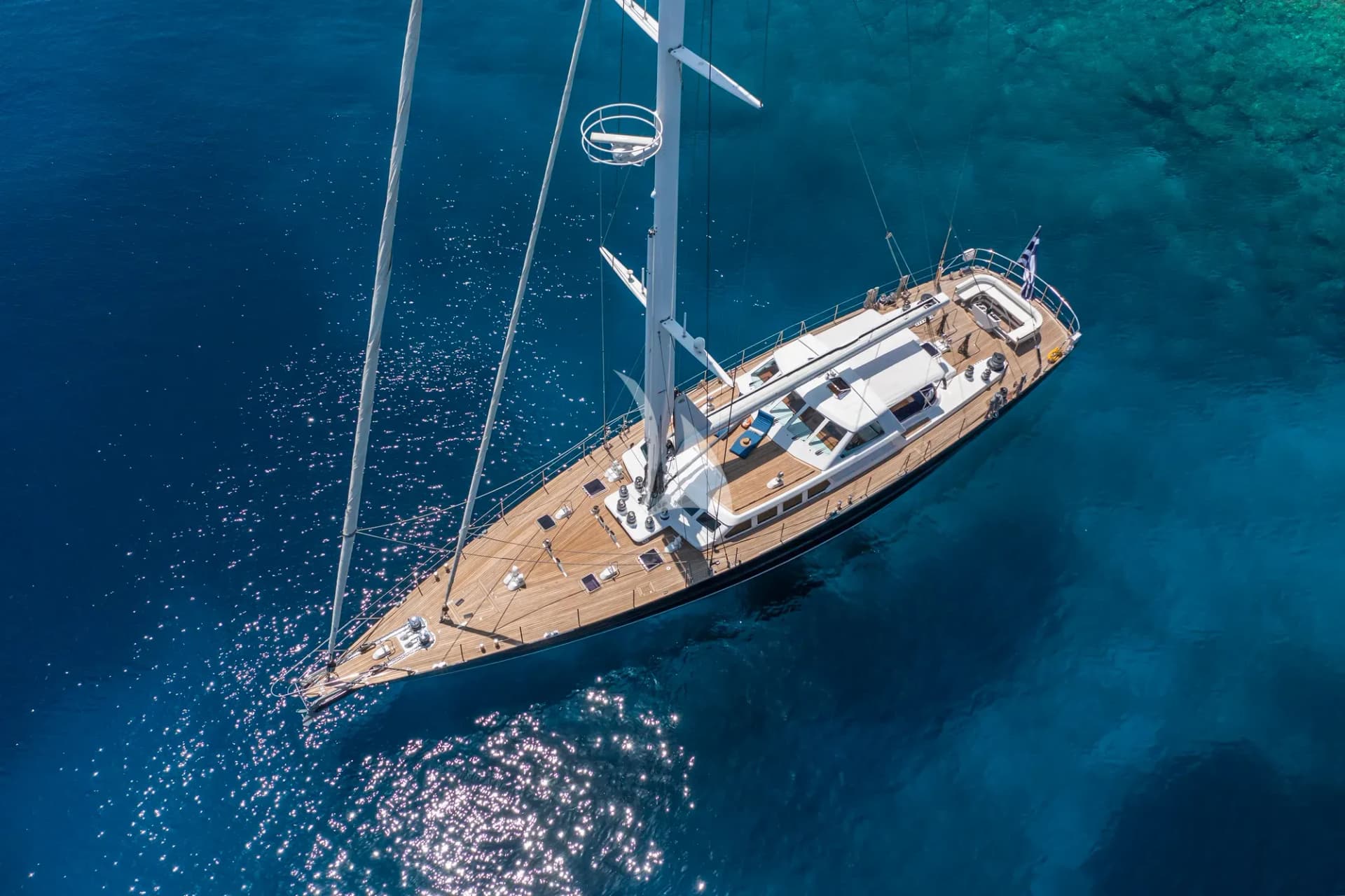 NOMMO – Exterior