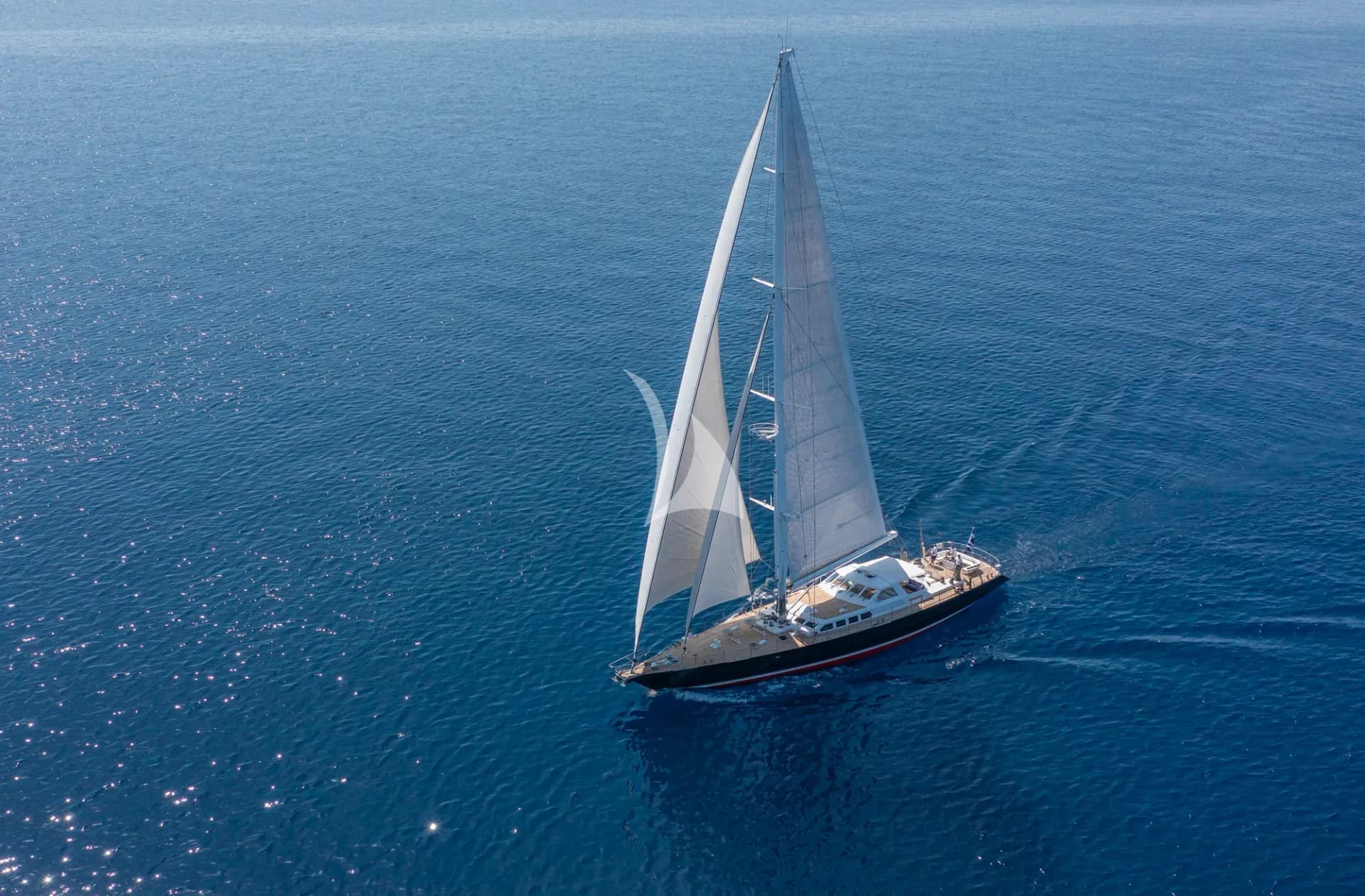 NOMMO – Exterior
