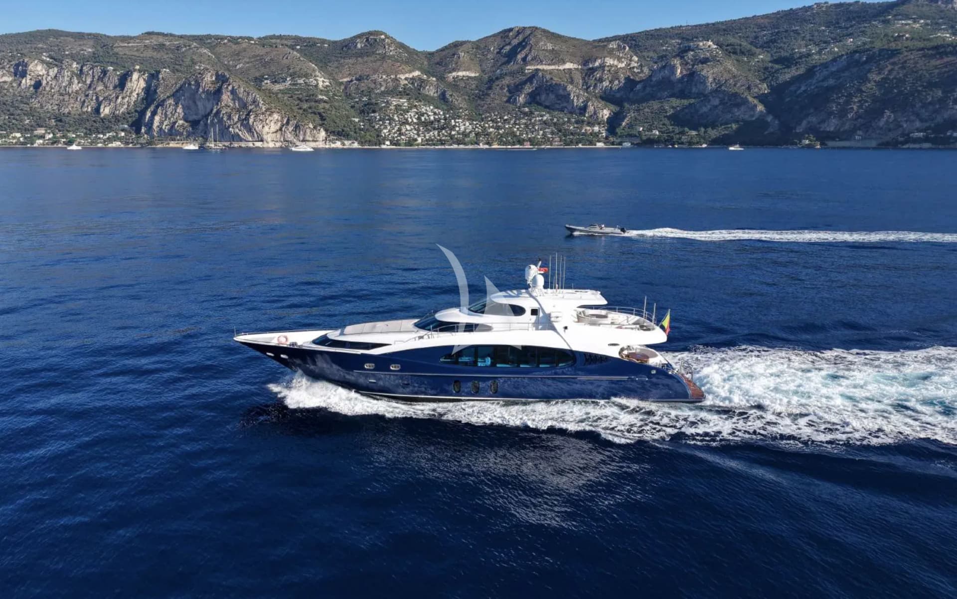 SEA BREEZE ONE – Exterior