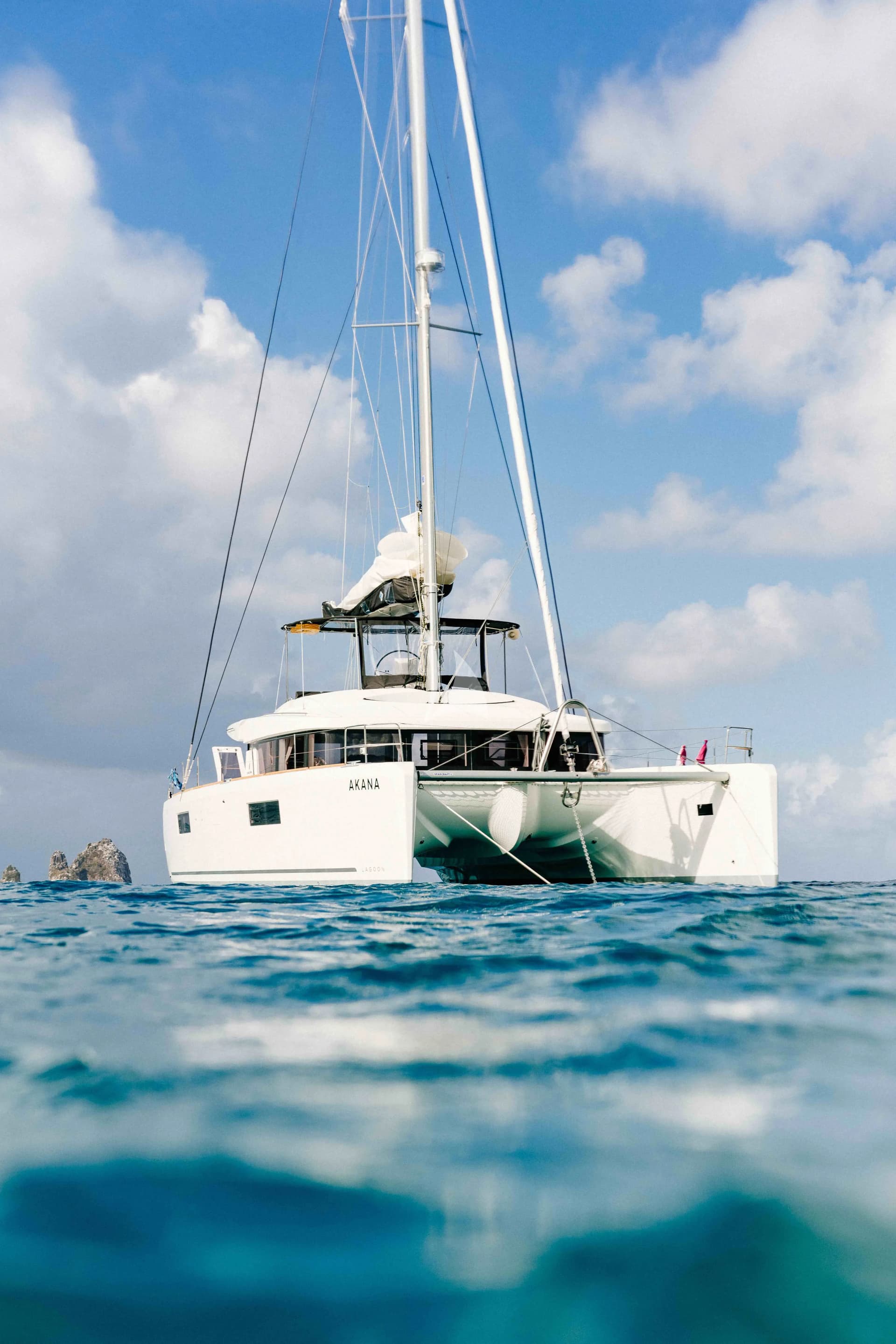 AKANA – Exterior