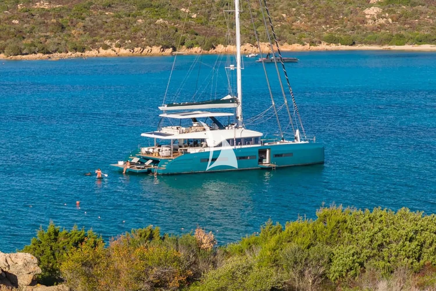 ARKTOS – Exterior
