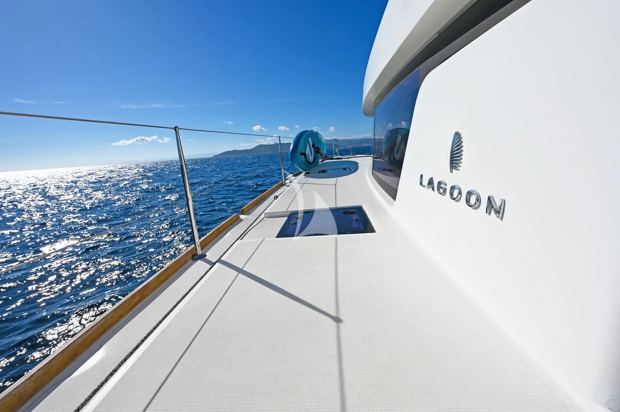 BARON – Exterior