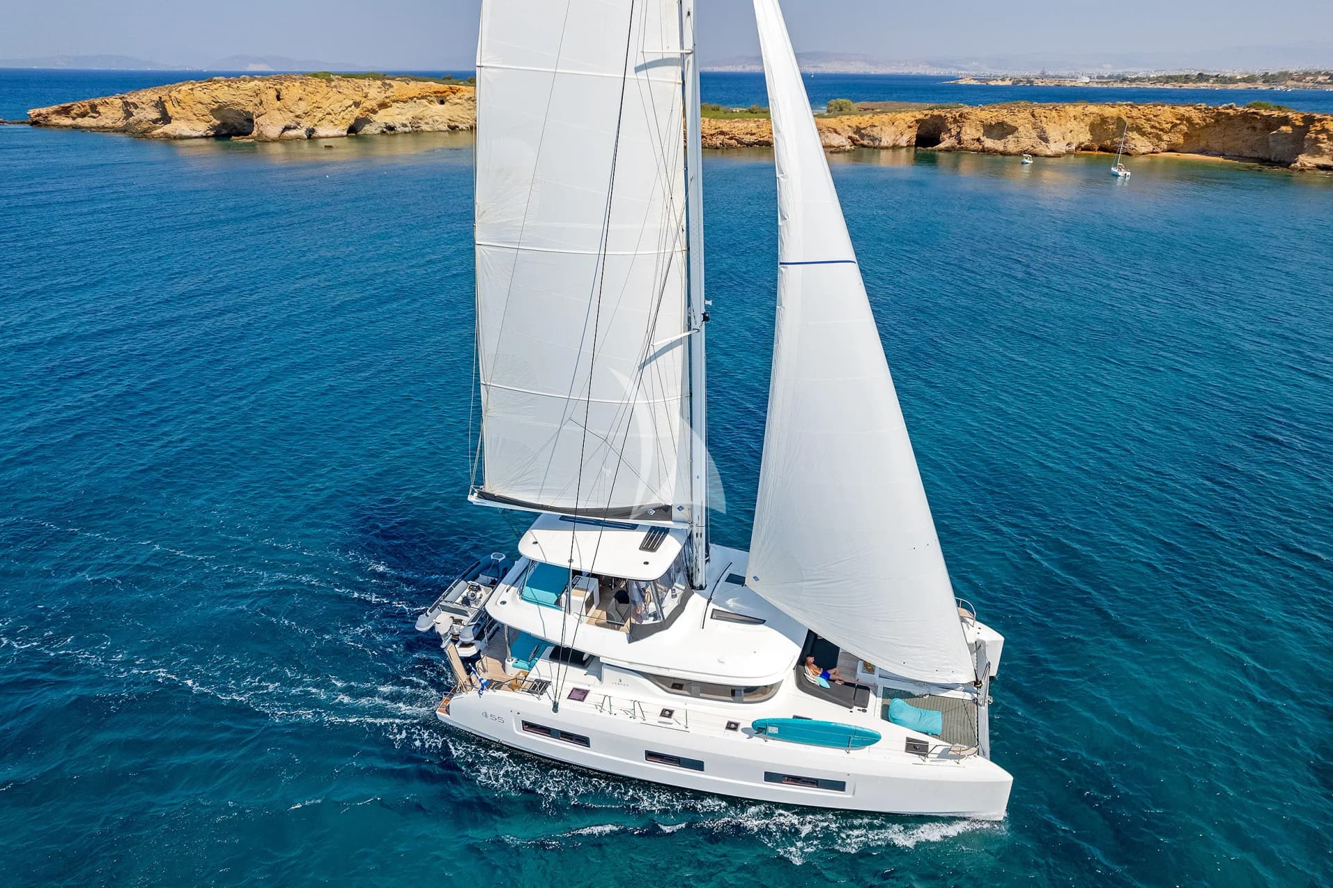 VERINA STAR – Exterior